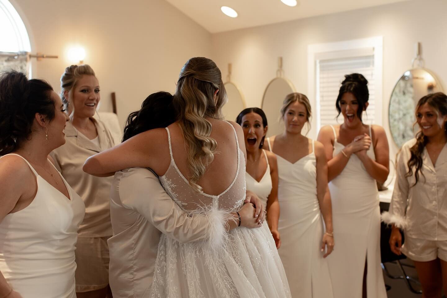 Scroll through for the best reactions from Casey&rsquo;s bridesmaids when they saw her in her dress bride👰🏼&zwj;♀️