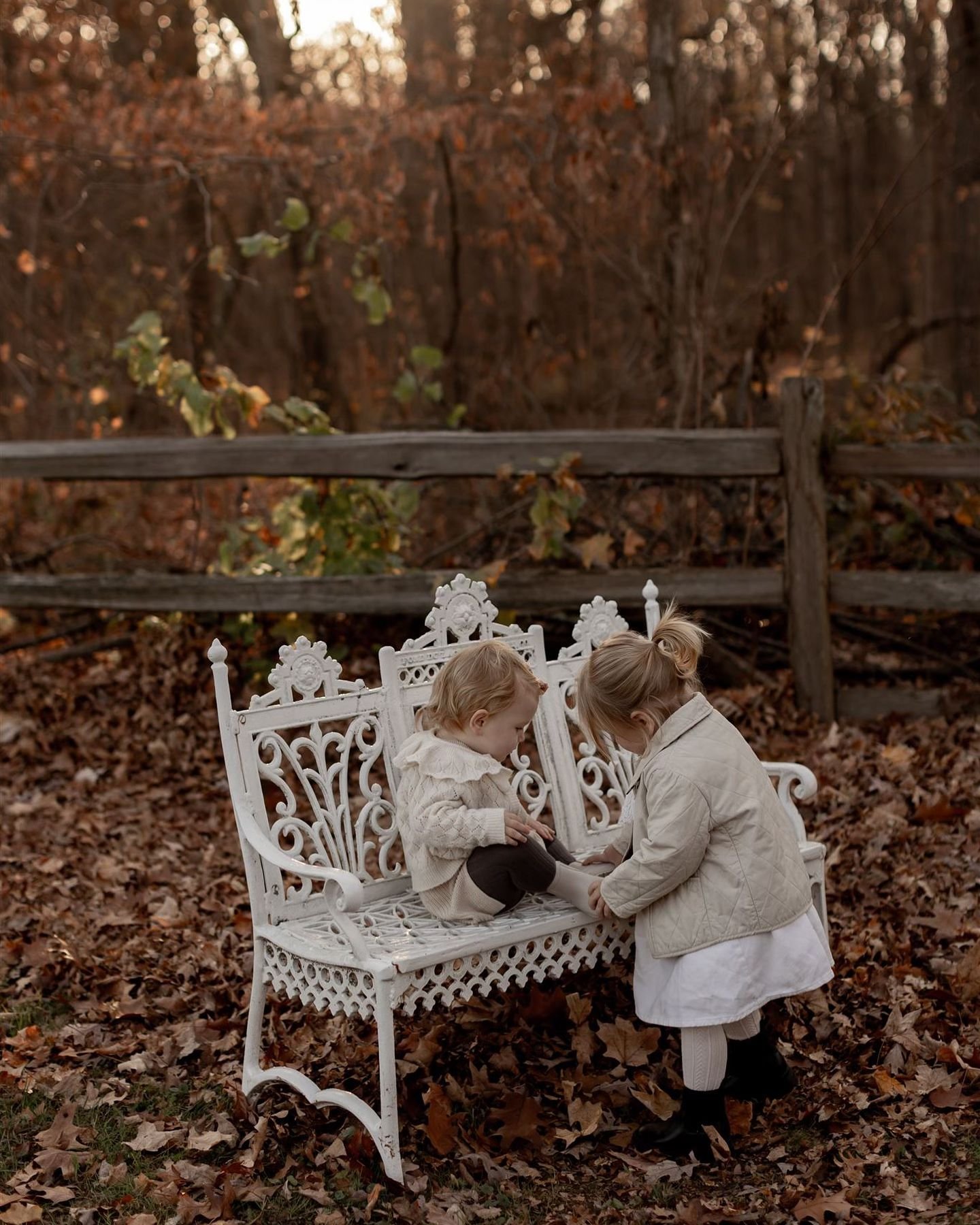 🍂🍁🧶 very excited for my family sessions this weekend and my last wedding of the season tomorrow 🥰 I&rsquo;ve been neglecting my social media this year 🫣 but hoping to catch up soon 🍂