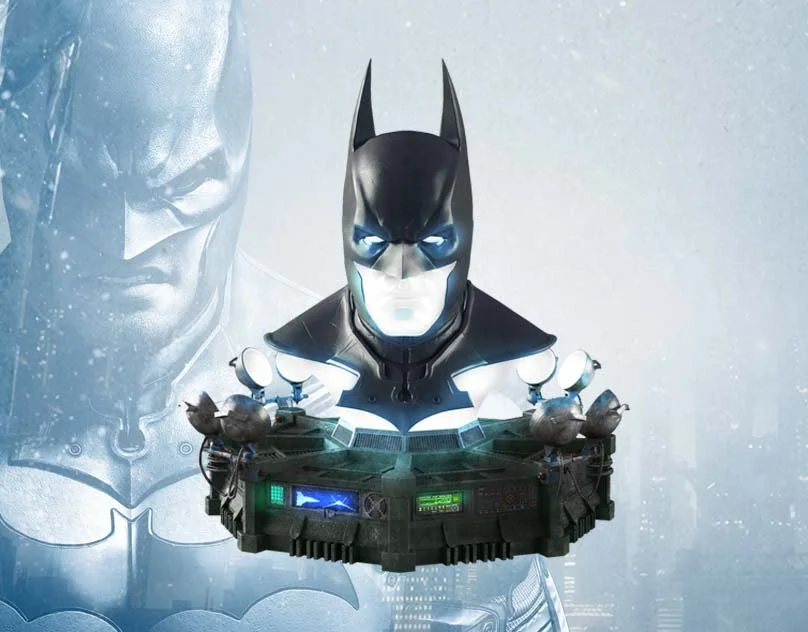 Batman Cowl Thumb.jpg