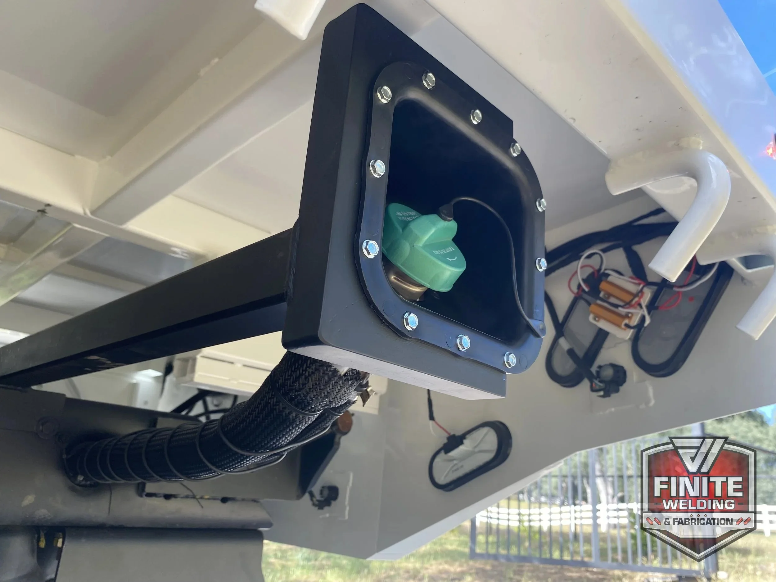 2023 Ram 5500 white dump flatbed, view 9