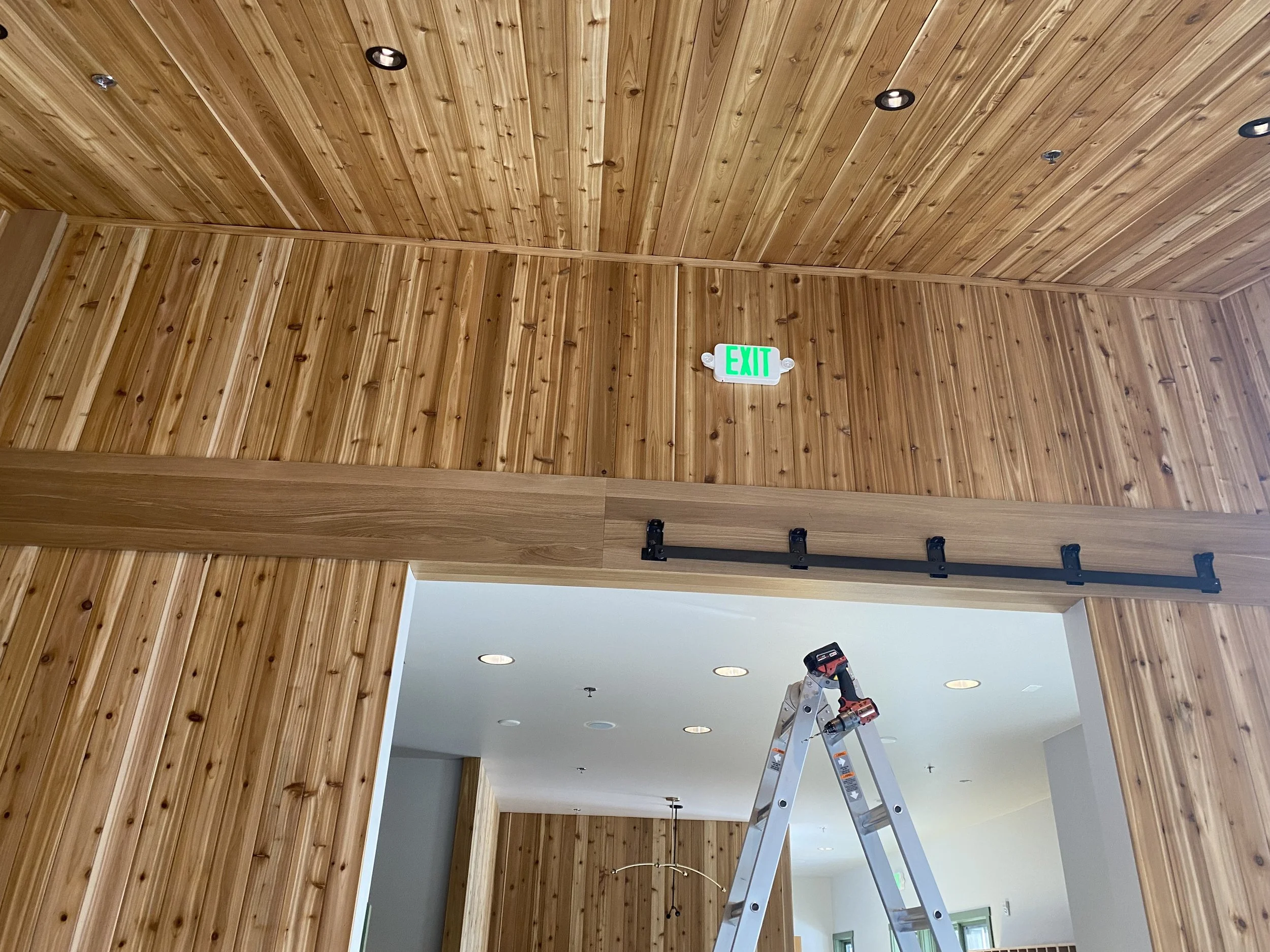 Hardware and Rail Installation