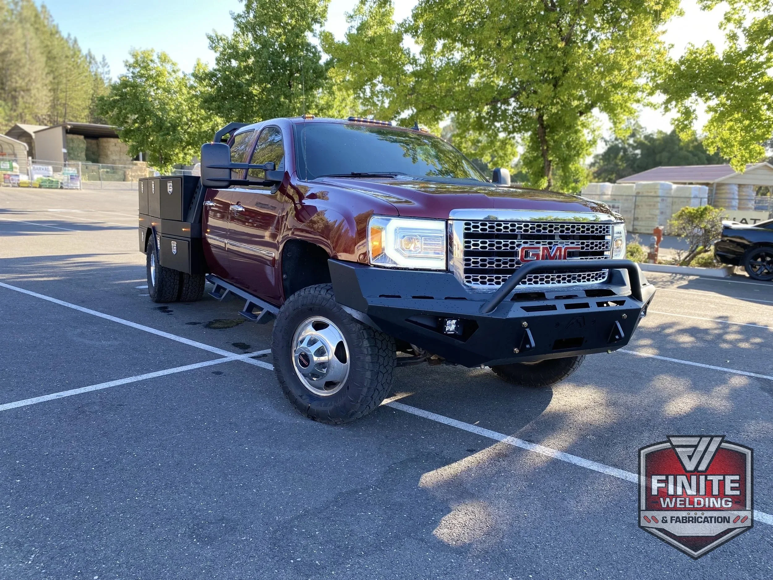 2013 GMC Sierra 3500 dually custom flatbed, view 2