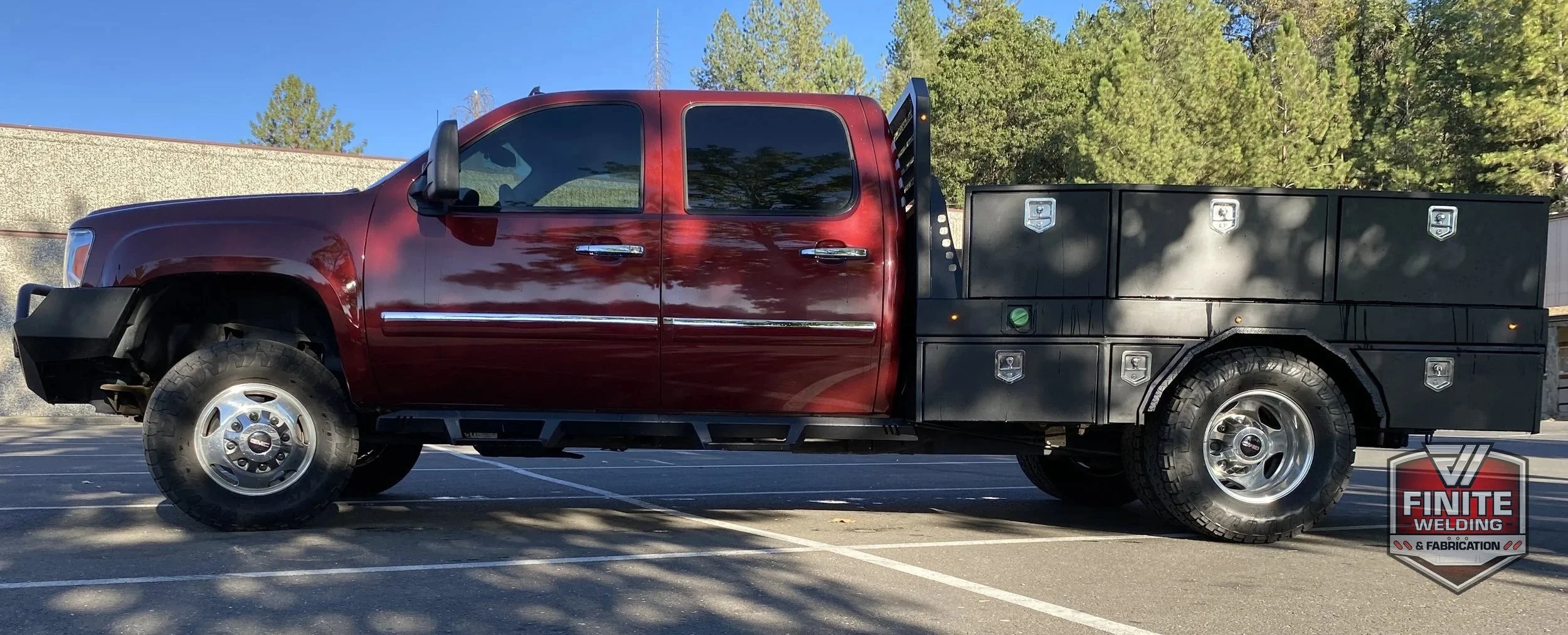 2013 GMC Sierra 3500 dually custom flatbed, view 4