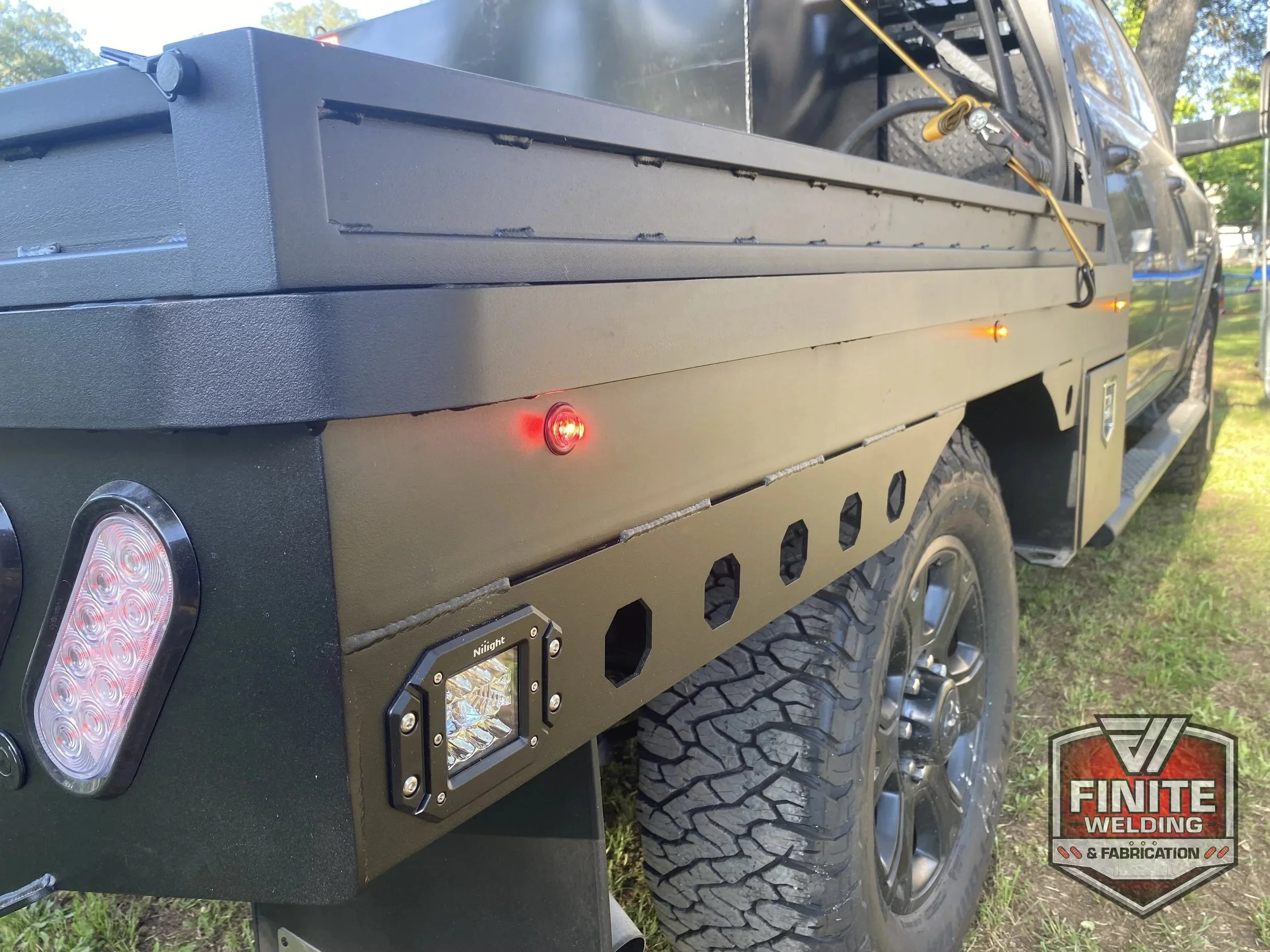 Ram 2500 black short bed flatbed, view 4