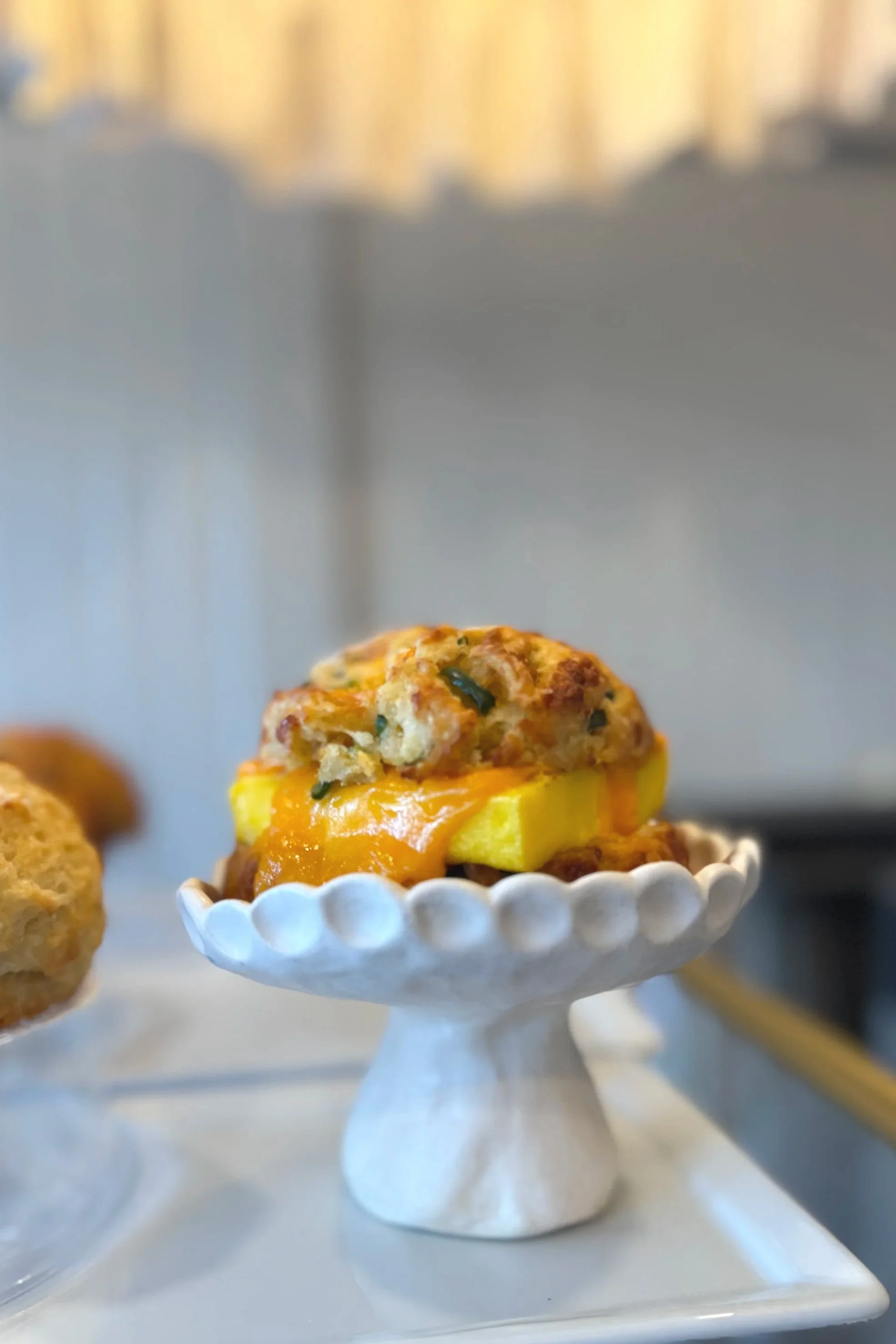 egg & cheese buttermilk biscuit sammie