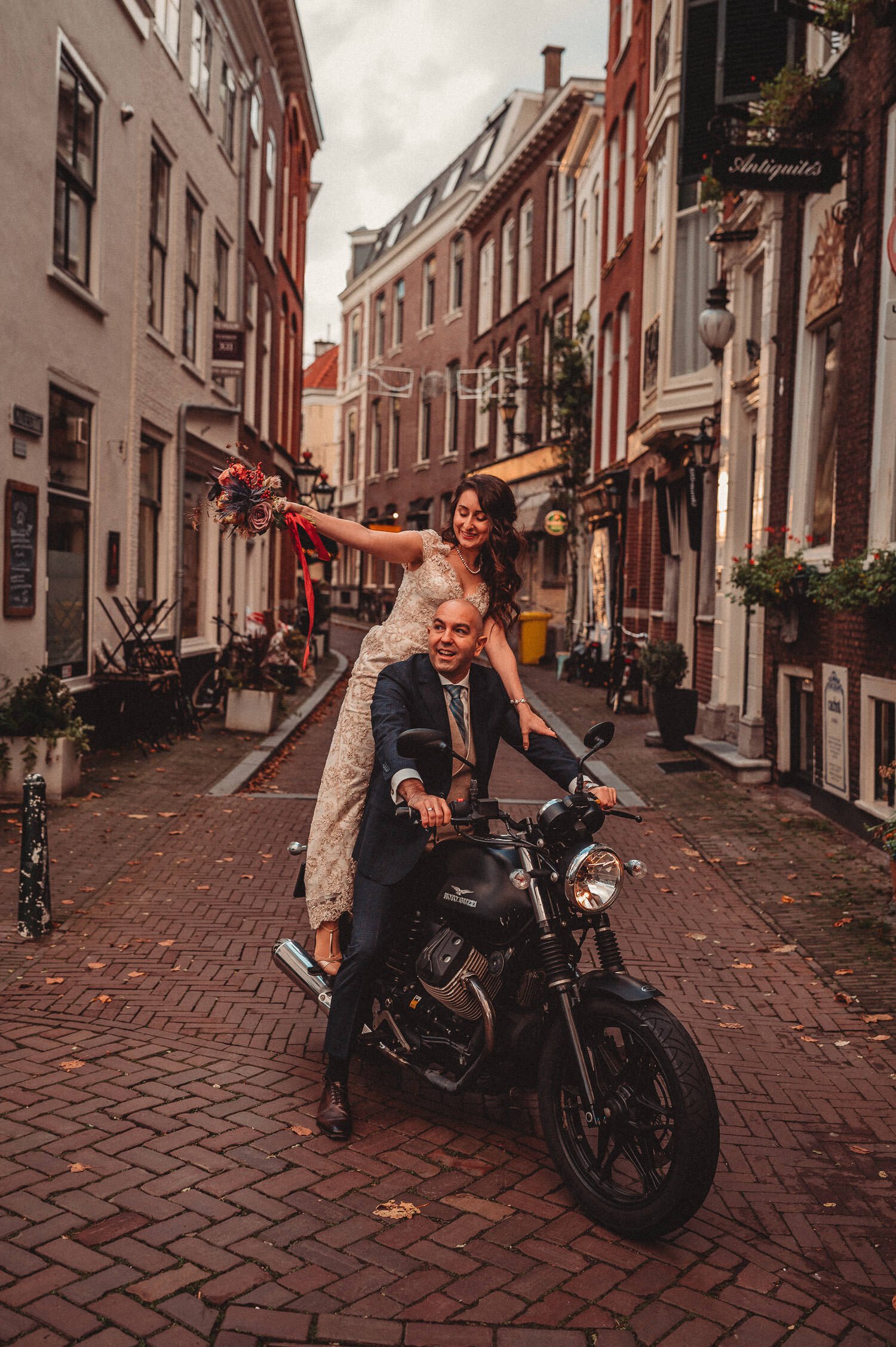 Meneer Kodak - Expat Wedding - The Hague -055.jpg