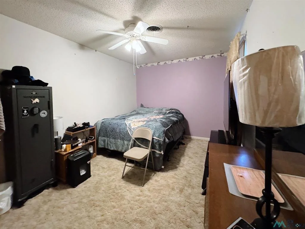 20252790-d9e03a12-ed31-41d9-8bd1-618e65383dc6.jpg