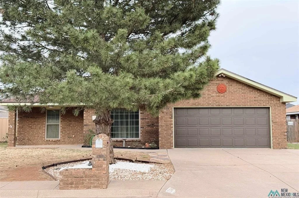 1824 Fairway Terrace.JPG