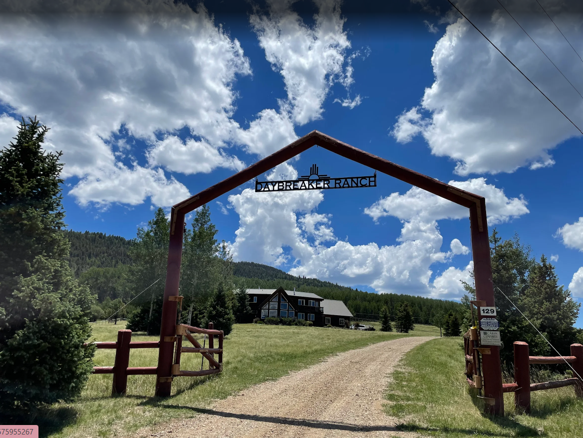 Jamey Unruh_Sign.png