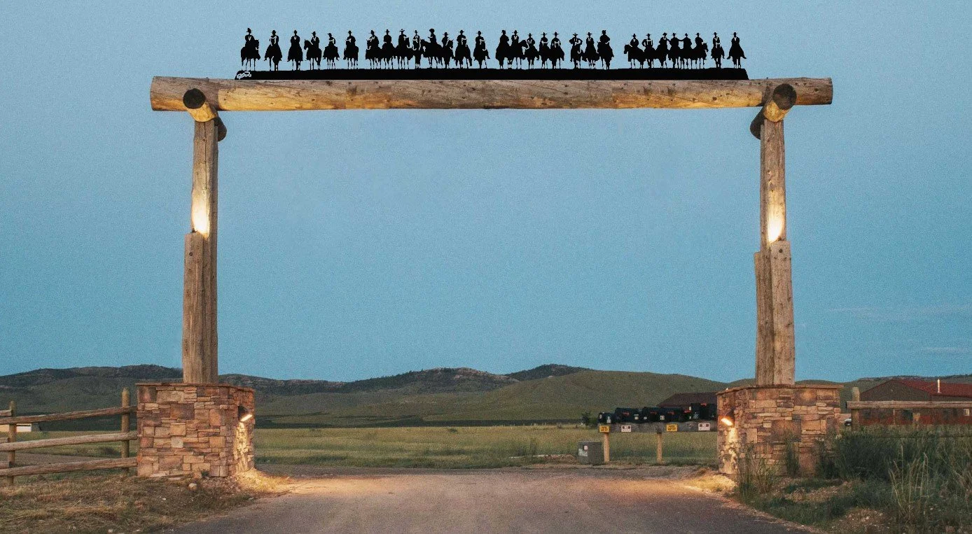 30 cowboys post mount.jpg