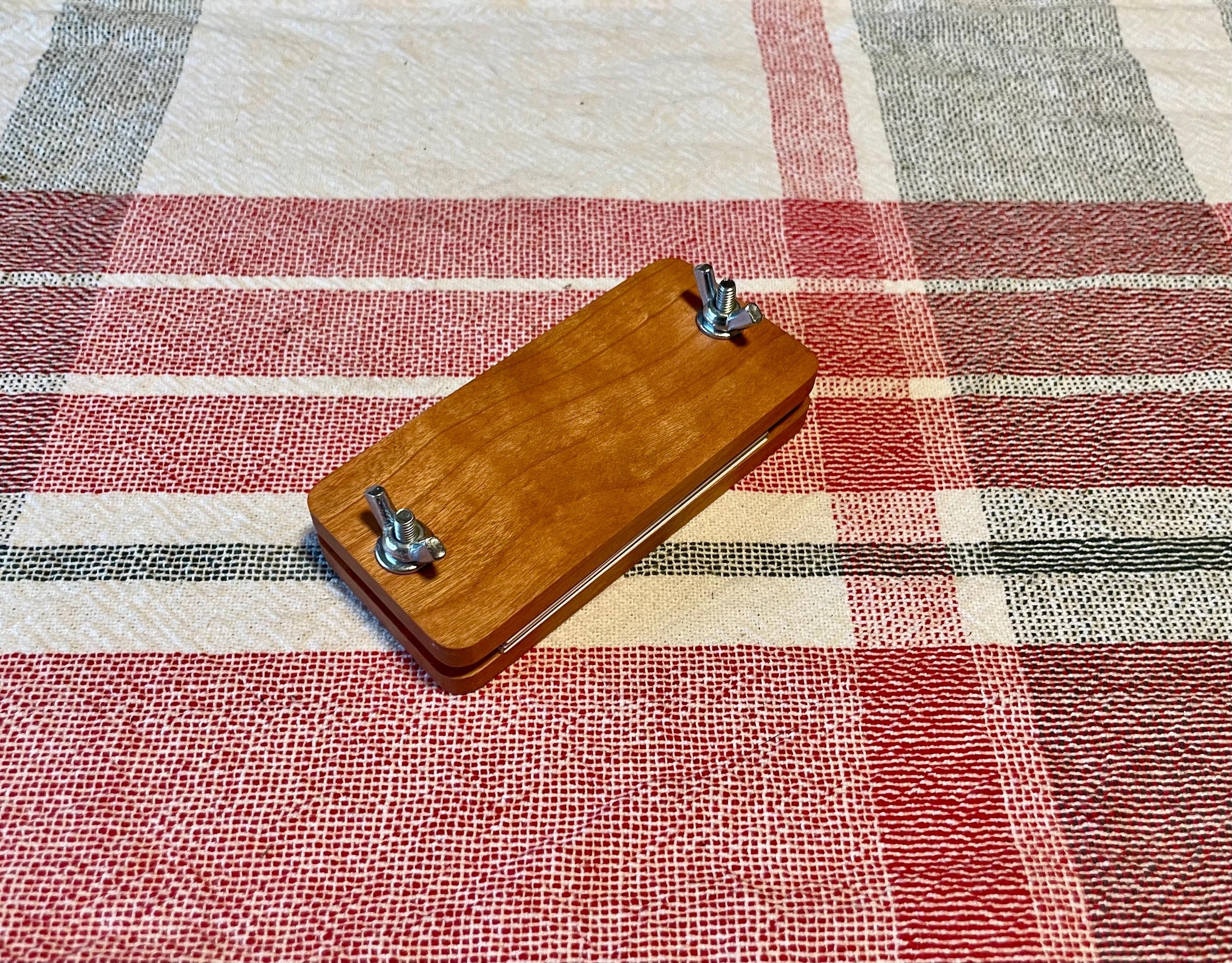 https://i.etsystatic.com/44685489/r/il/1f2f8f/6453669476/il_fullxfull.6453669476_2n1w.jpg