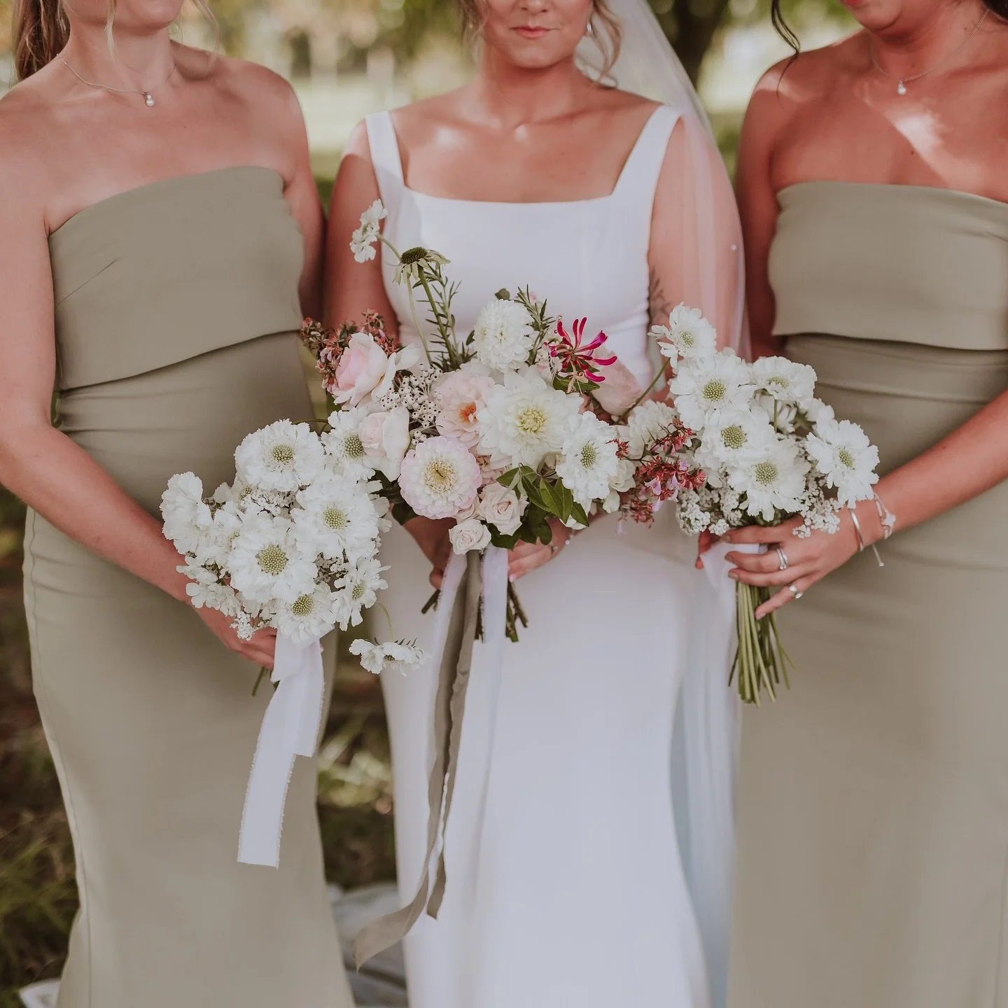 Some sneak peeks of Hannah and Charlie&rsquo;s beautiful wedding day, where we made sure the ribbon matched the bridesmaids dresses perfectly 🌿

Blush pinks, soft whites and fresh greens was all that was needed to bring an elegant and romantic feel 