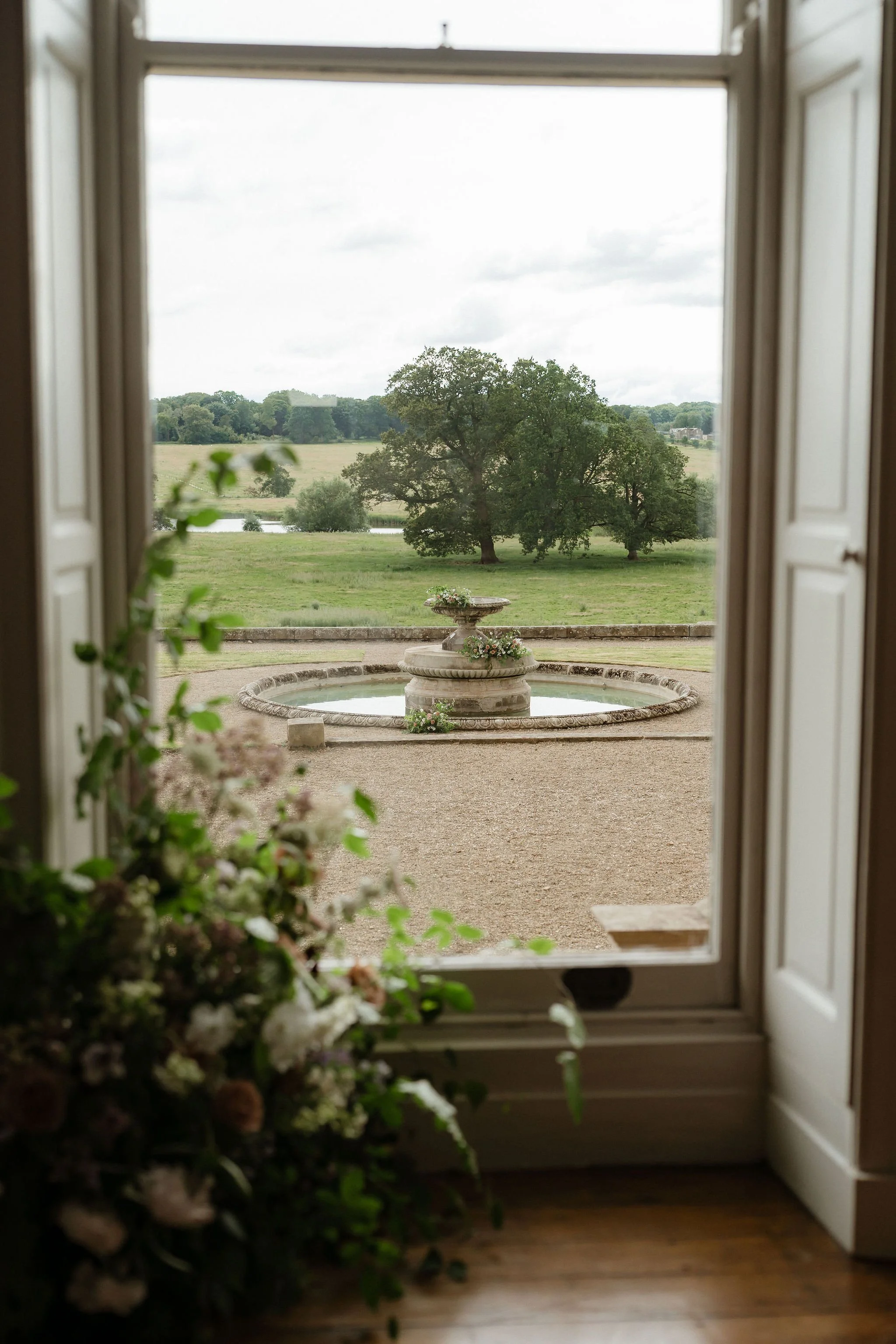 fionalewisphotography~forcetthall-wildsweetpea-1.jpg