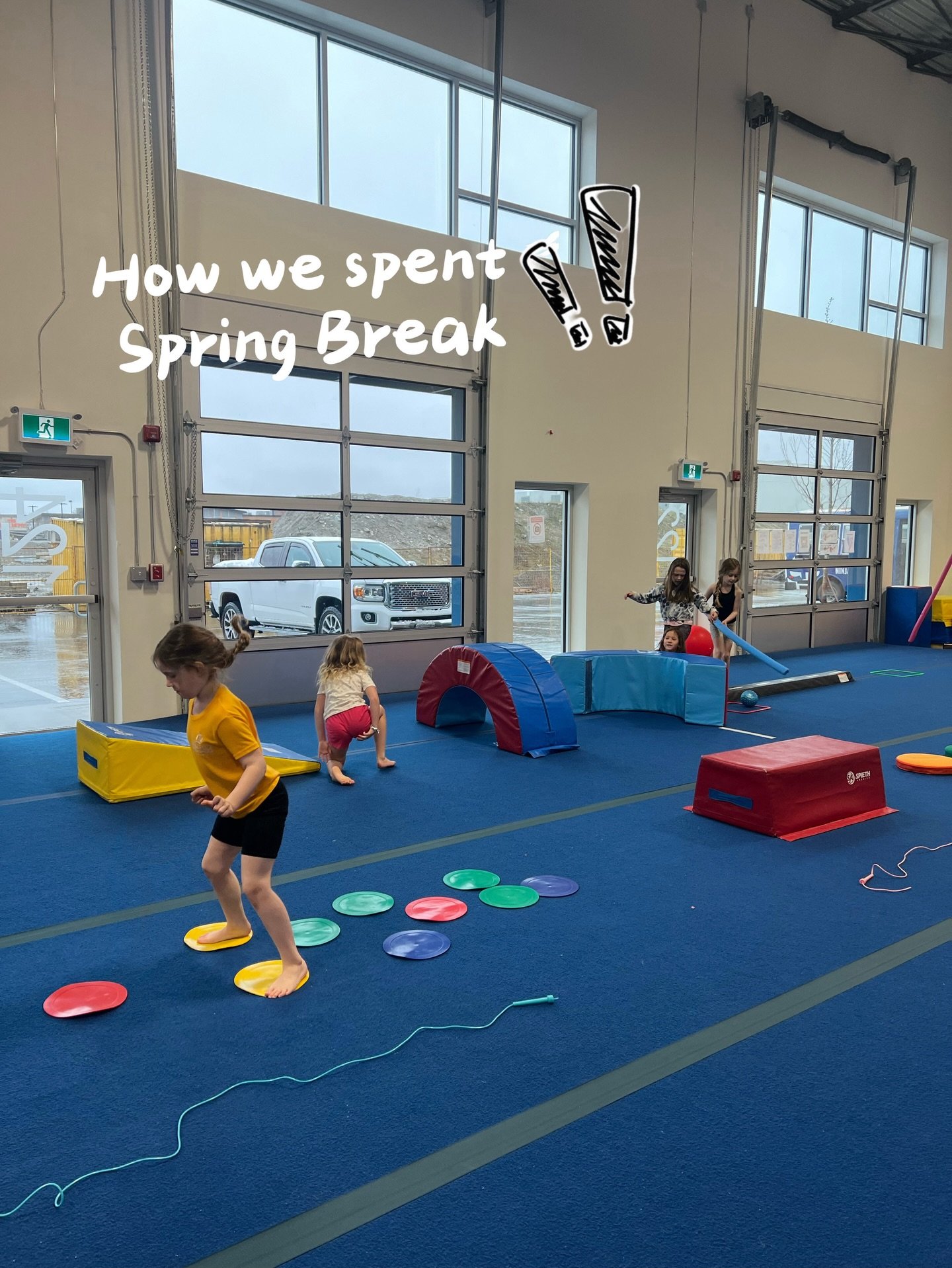 Our gym filled with campers of all ages over this past spring break and we had the best time sharing the floor for games, crafts, and (of course) gymnastics! 

A few of many highlights include; new skill upgrades (including a BEAUTIFUL aerial), some 