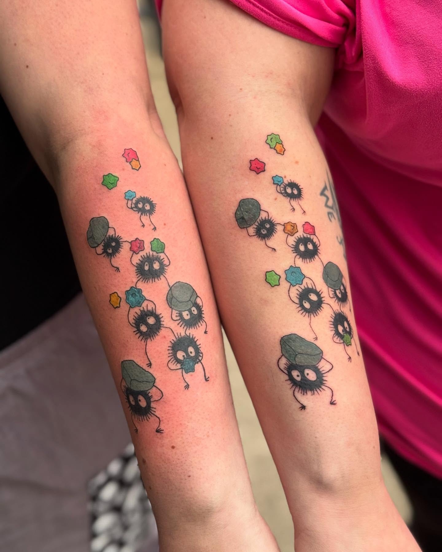 SOOT SPRITESSSS!!
Matching for these sisters! These were so fun to do 🥹 I wanna do more now 🤣😆
Thanks so much for coming in @_madison_d13 and trusting me with yalls skin once again!
#animetattoos #animetattoo #tattoo #rattooartist #colortattoo