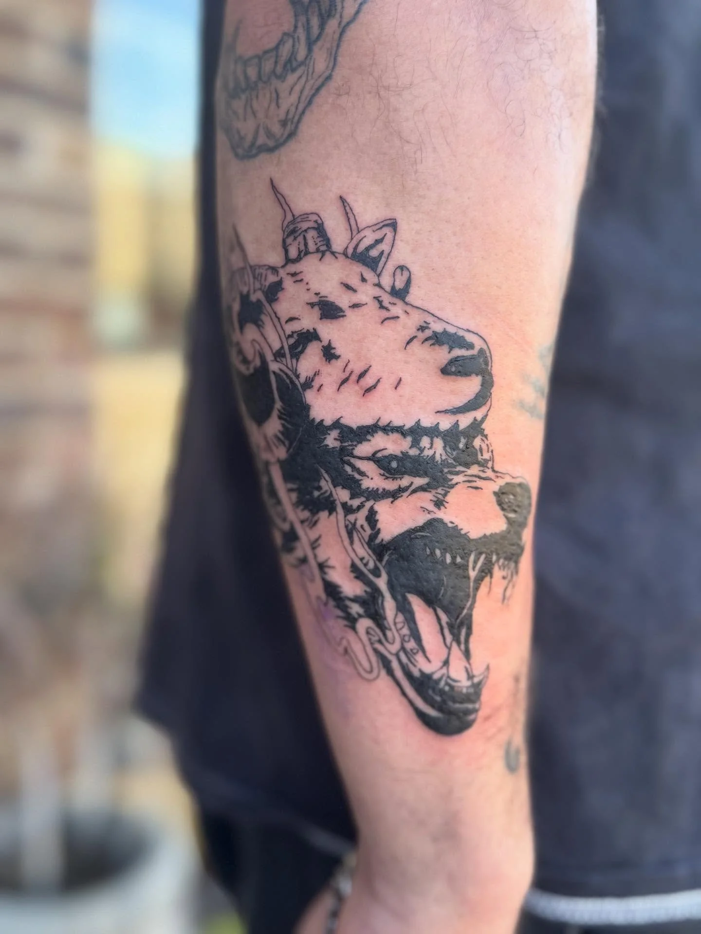 Tattoo today on @curlyhairedpunk 😈 
Thanks for coming to see me, love getting to do some dark black work every once in awhile ✨

#tattoos #tattoo #tattooartist #dfw #denton #texas #tx #ntx #dtx #flashart #flashtattoo #tattooflash #blackwork #blackwo