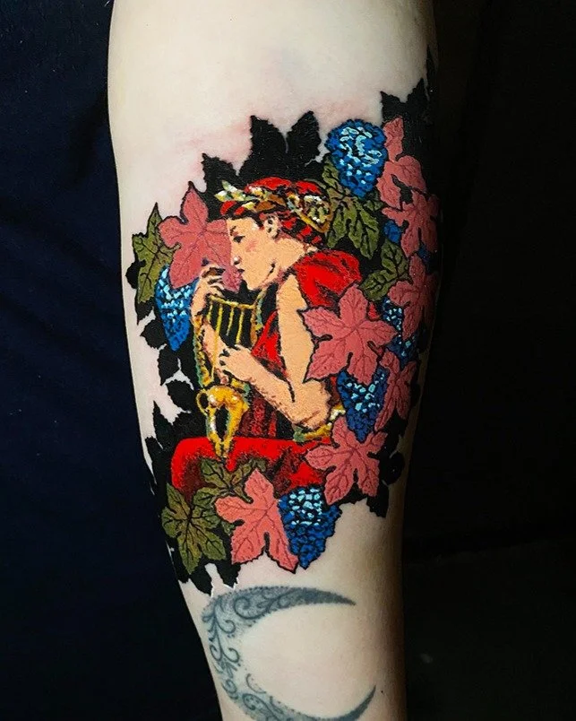 Coverup for the lovely @jourdy_climbs !
Swipe to see the before! ➨➨➨

They gave me free reign on the design but they wanted something that matched the style of another tattoo I did for them. This style is influenced by illustration from Europe during