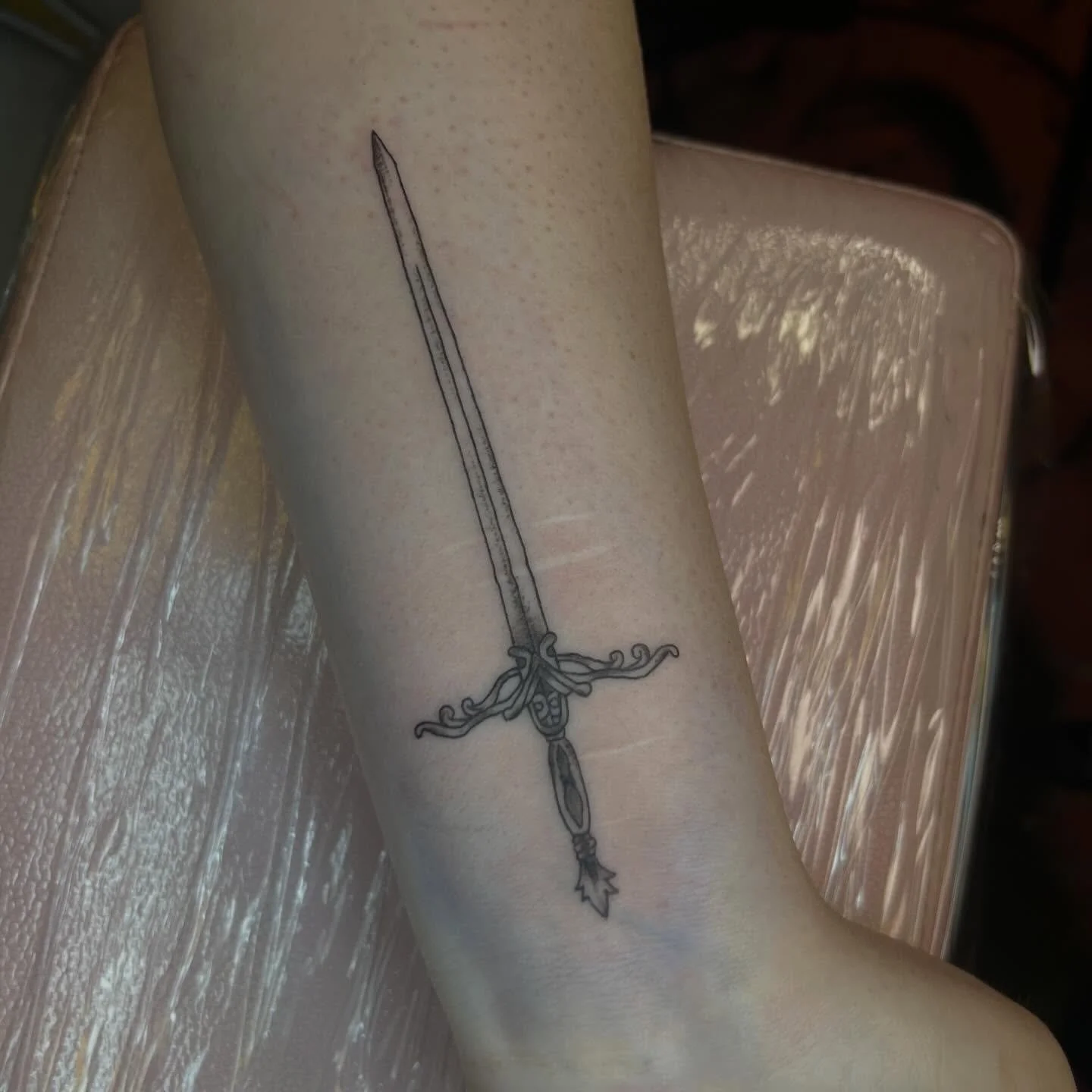 A cute sword I did yesterday ✨💜
-
#tattoo #tattooartist #dentontx #tattoostyle