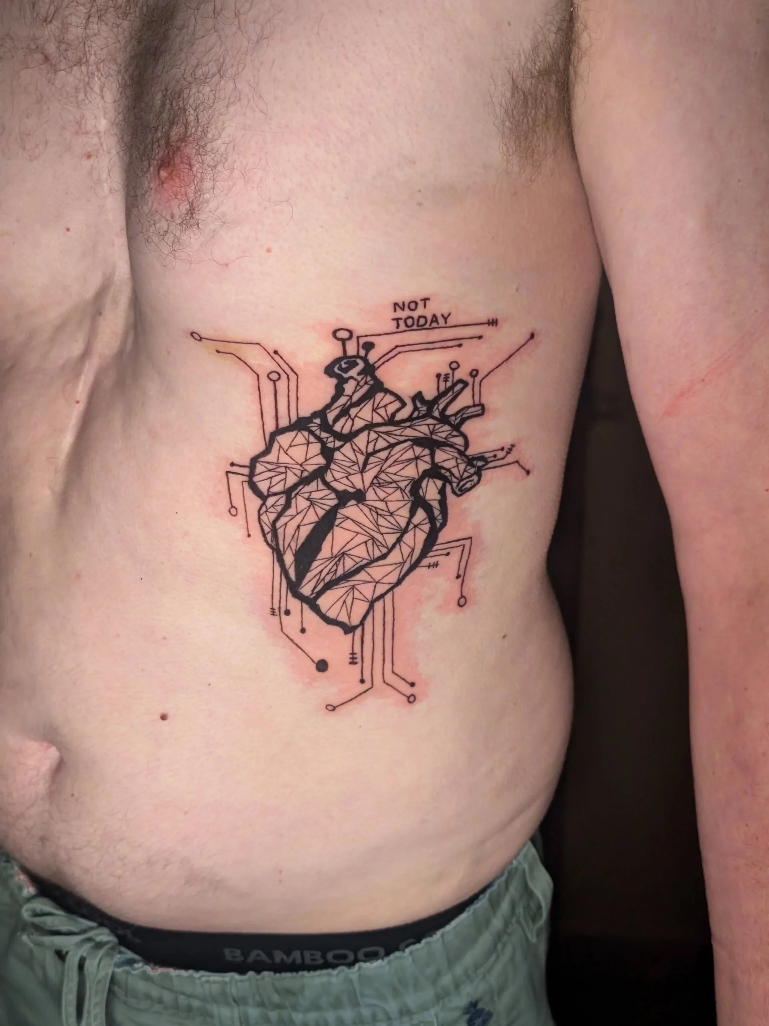 So nice to learn what makes people tick and flip that switch to start getting tattooed. From the important moments to the silly ones amazing ideas come my way like this one from Brent. 
A very impressive first tattoo!
.
.
.
#hearttattoodesign #denton