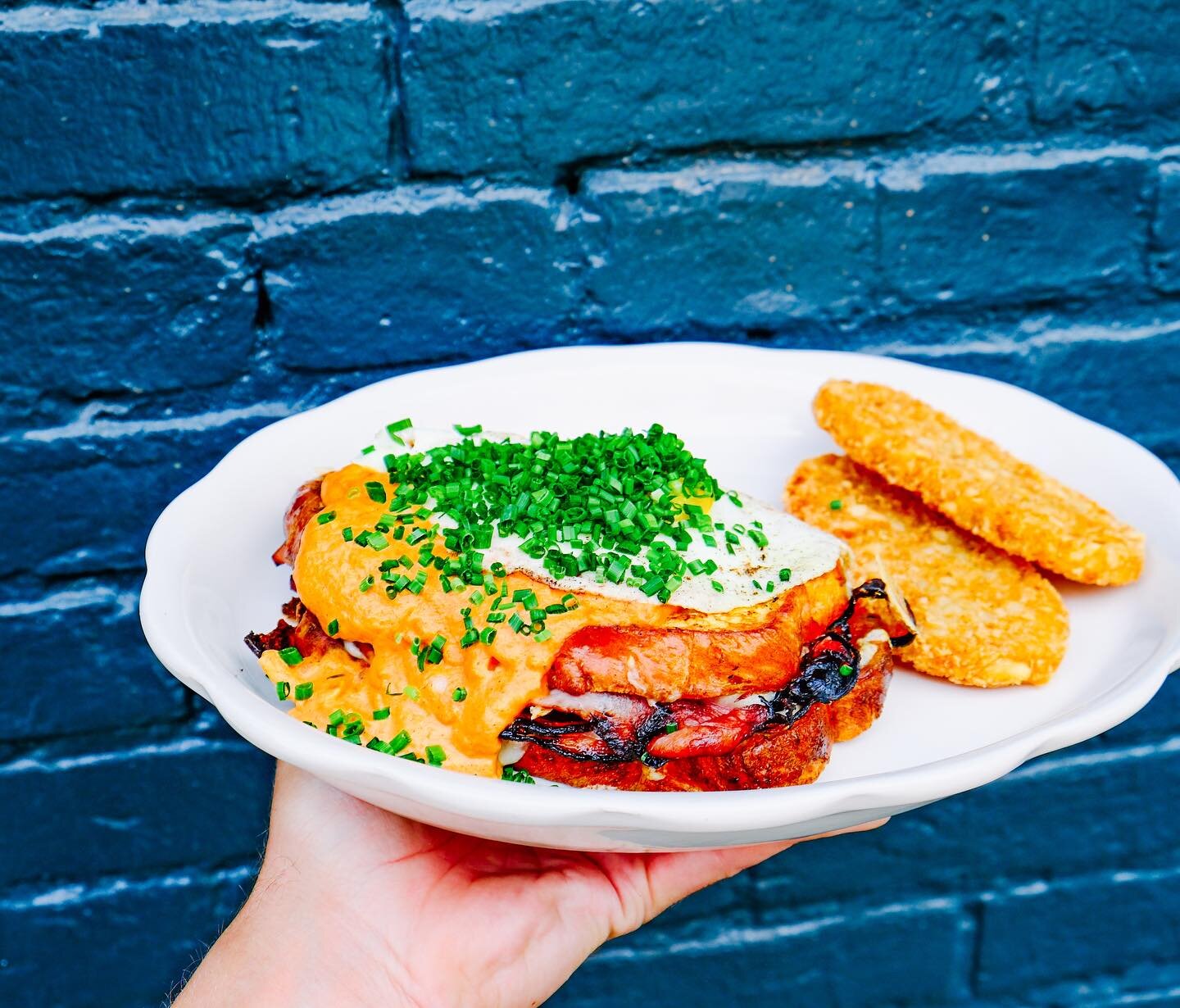 🌟BRUNCH🌟
We open at 10 AM every Saturday &amp; Sunday for brunch, if you didn&rsquo;t know already!
.
Pictured: Huevos Rancheros, Croque Madame and two friends clinking glasses!
.
We take reservations, big parties, walk-ins and there are always bar