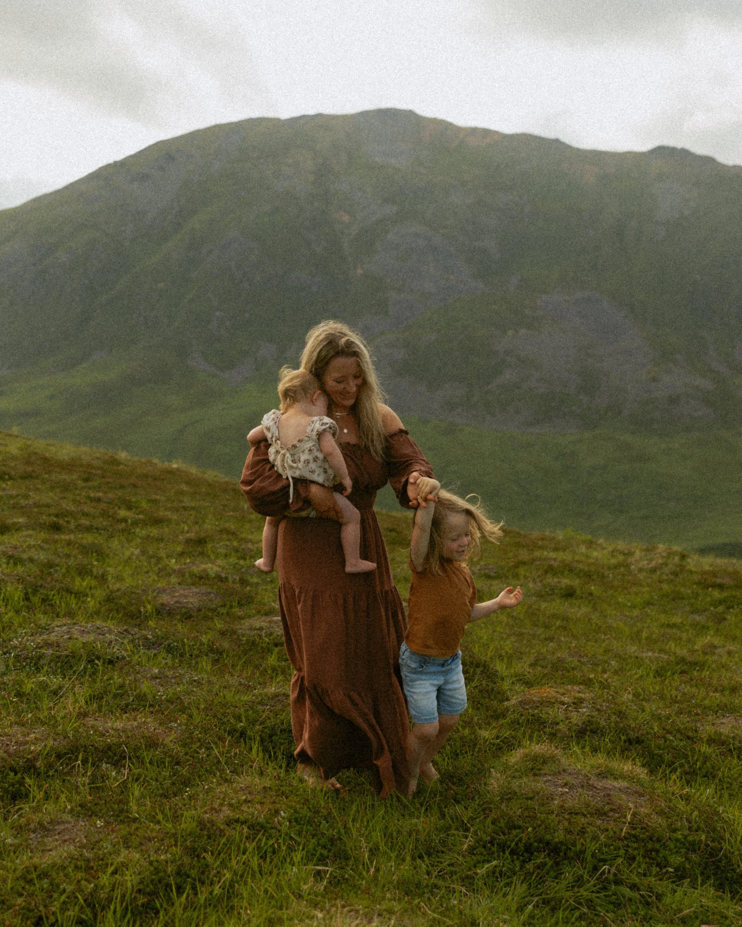 Weimer Family Hatcher Pass, Alaska (61 of 131).jpg