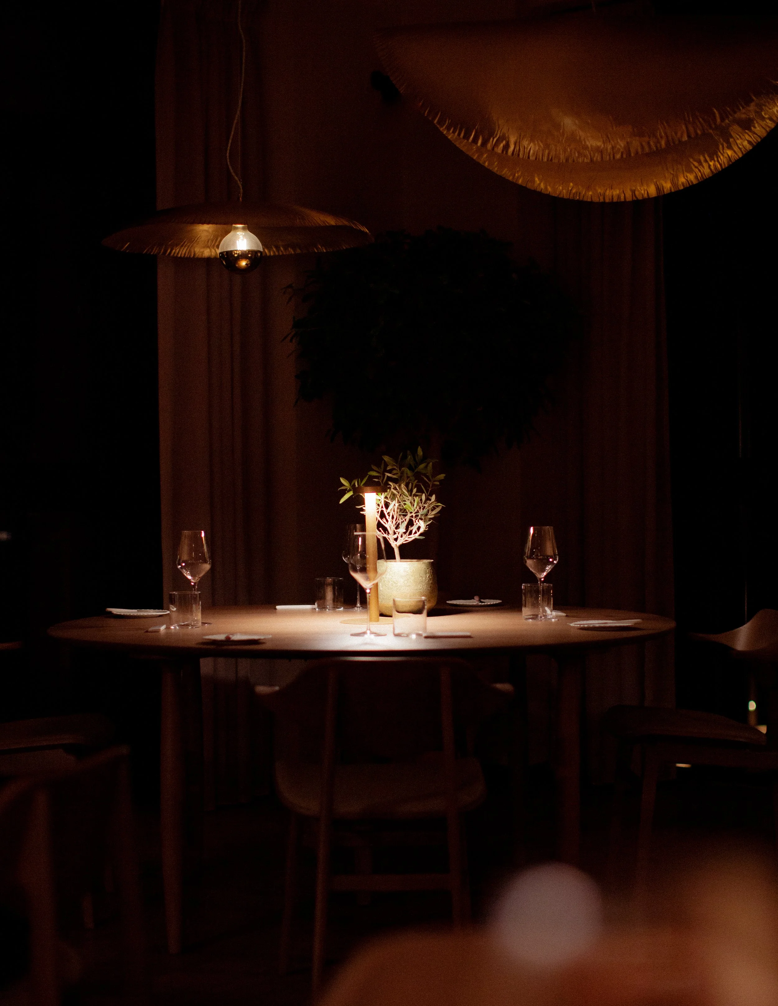 lorto restaurant at night