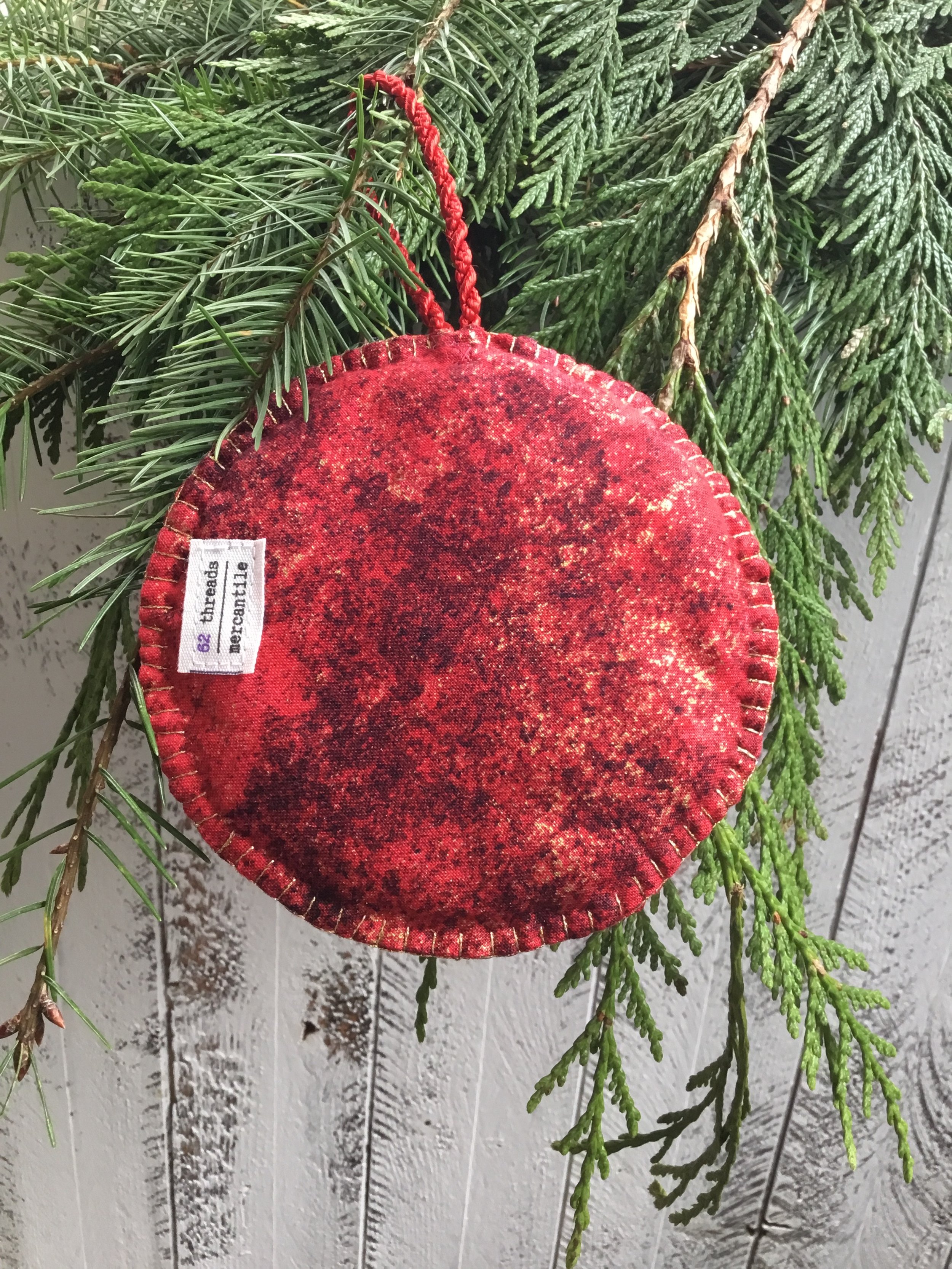 pillow cardinal PLAIN 3.jpg