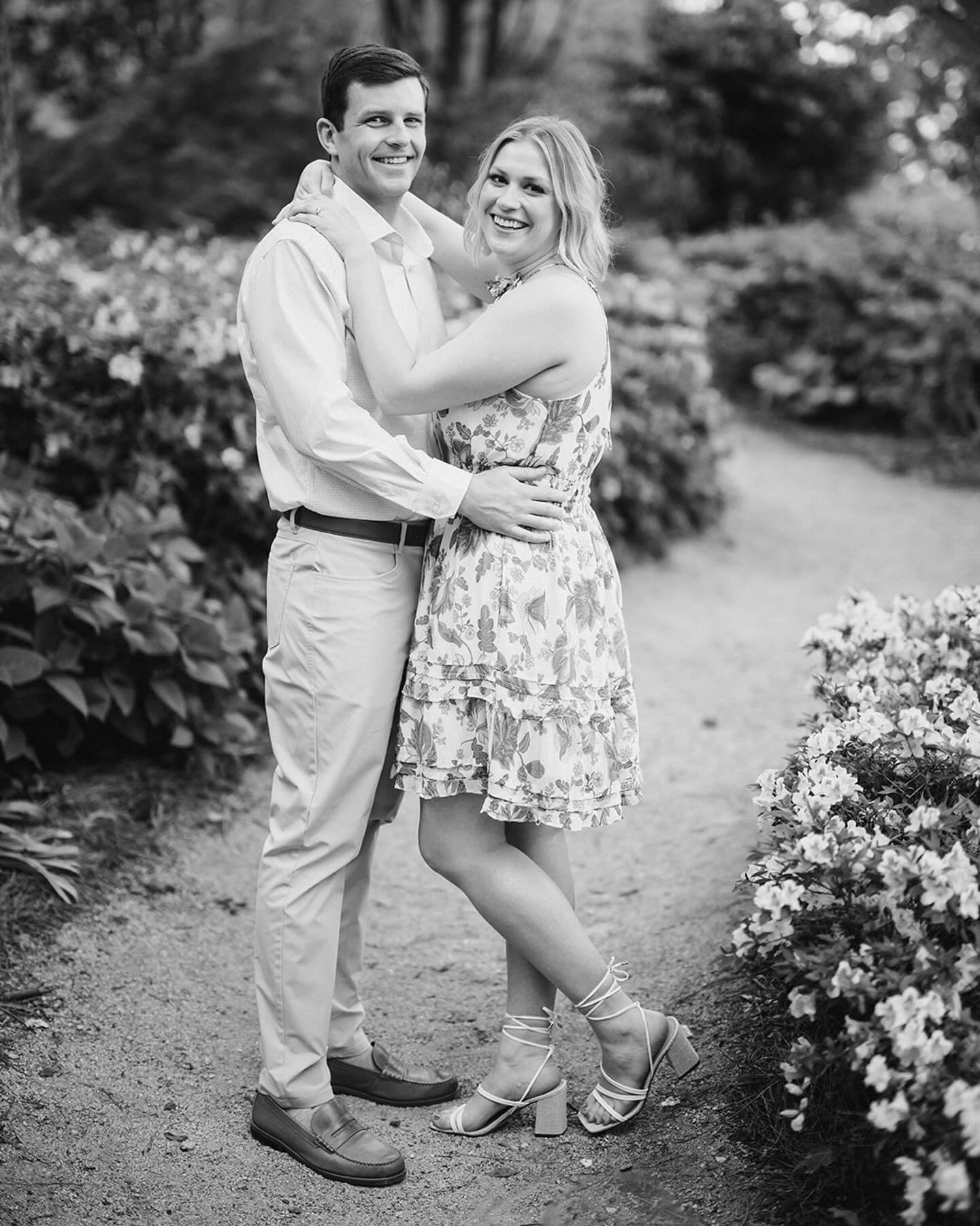 The Azalea Gardens were straight up showing off for Meredith &amp; Ben a few weeks ago. 

The best thing about this career is the sense of connection among my clients. I met Meredith &amp; Ben at Meredith sister Kirsten&rsquo;s wedding (shoutout @_ki