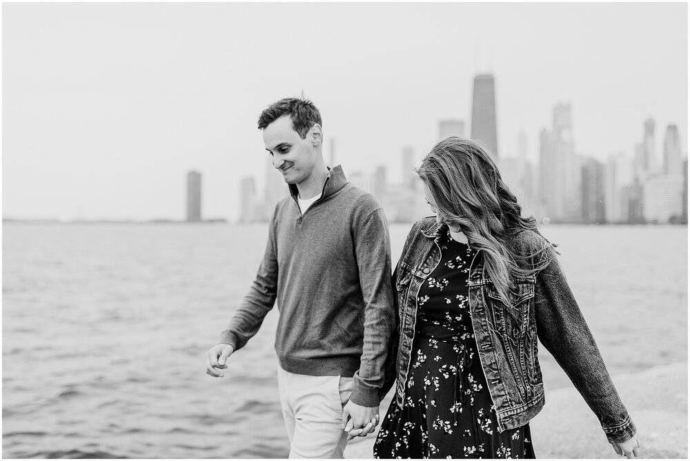 RainyDayEngagementSessioninChicago_0004.JPG