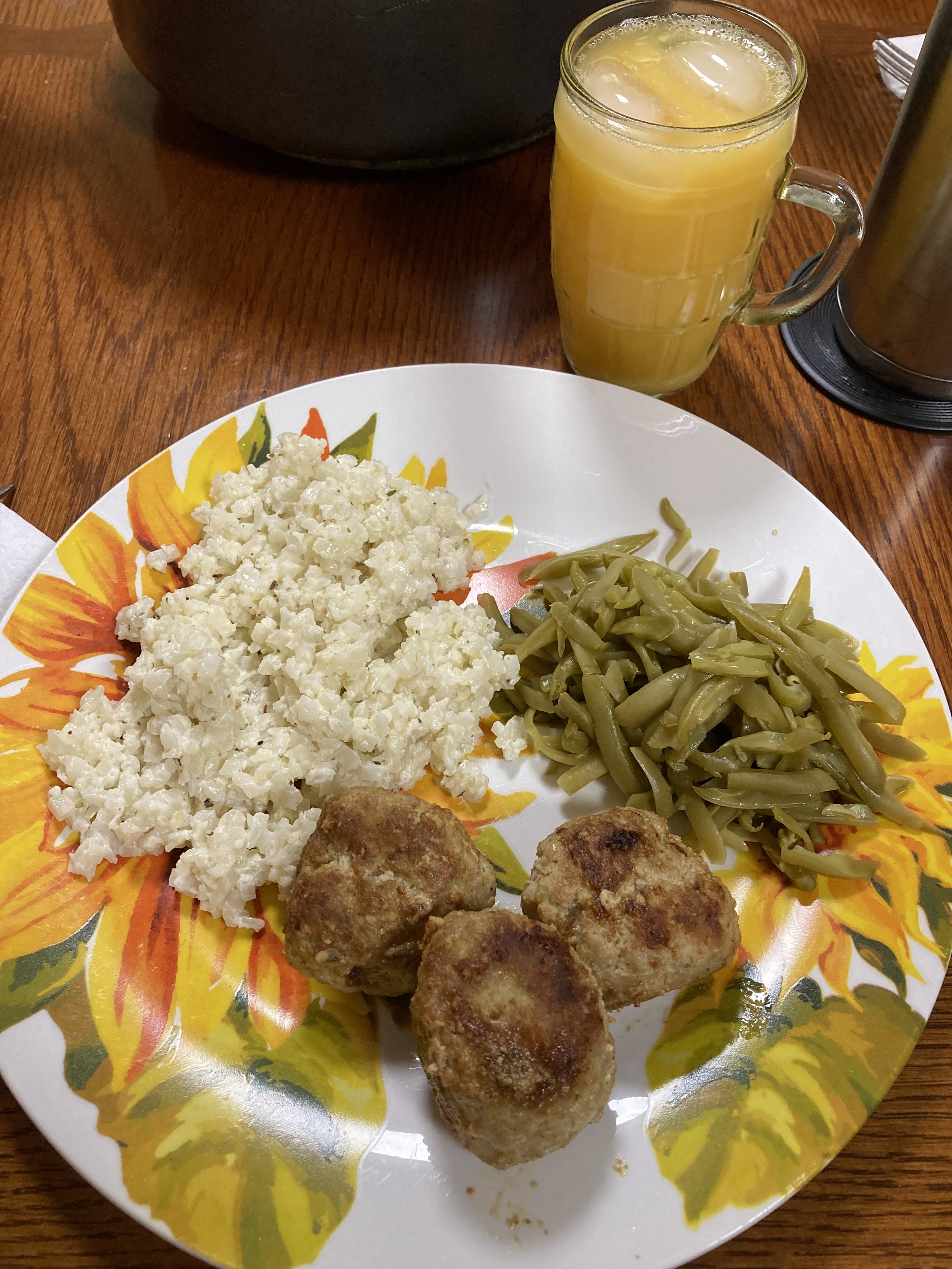 Turkey Meatballs, French Green Beans, & Garlic Parm Cauliflower Rissoto.JPG