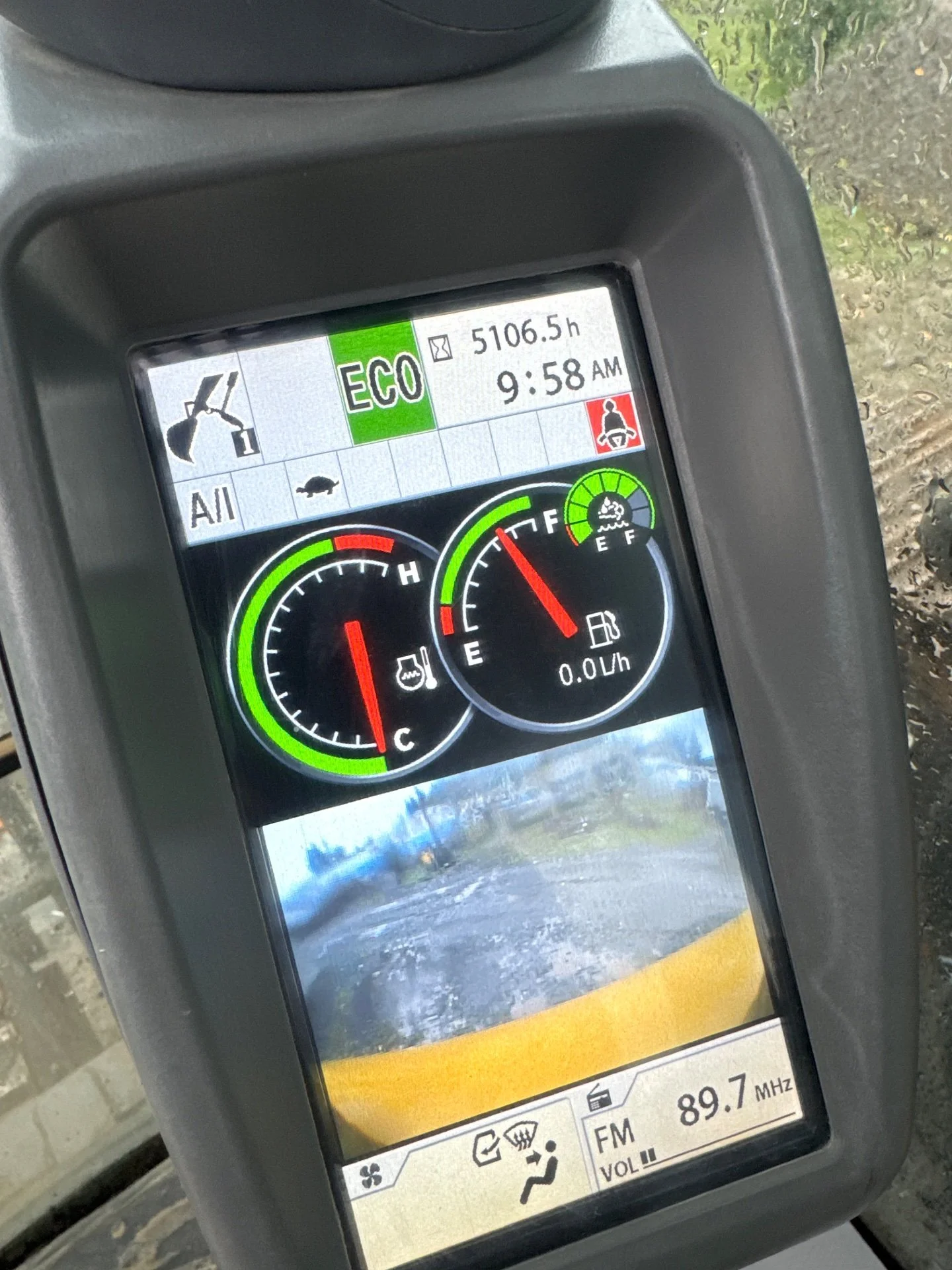 2019 300G UPDATED HOUR METER.jpg