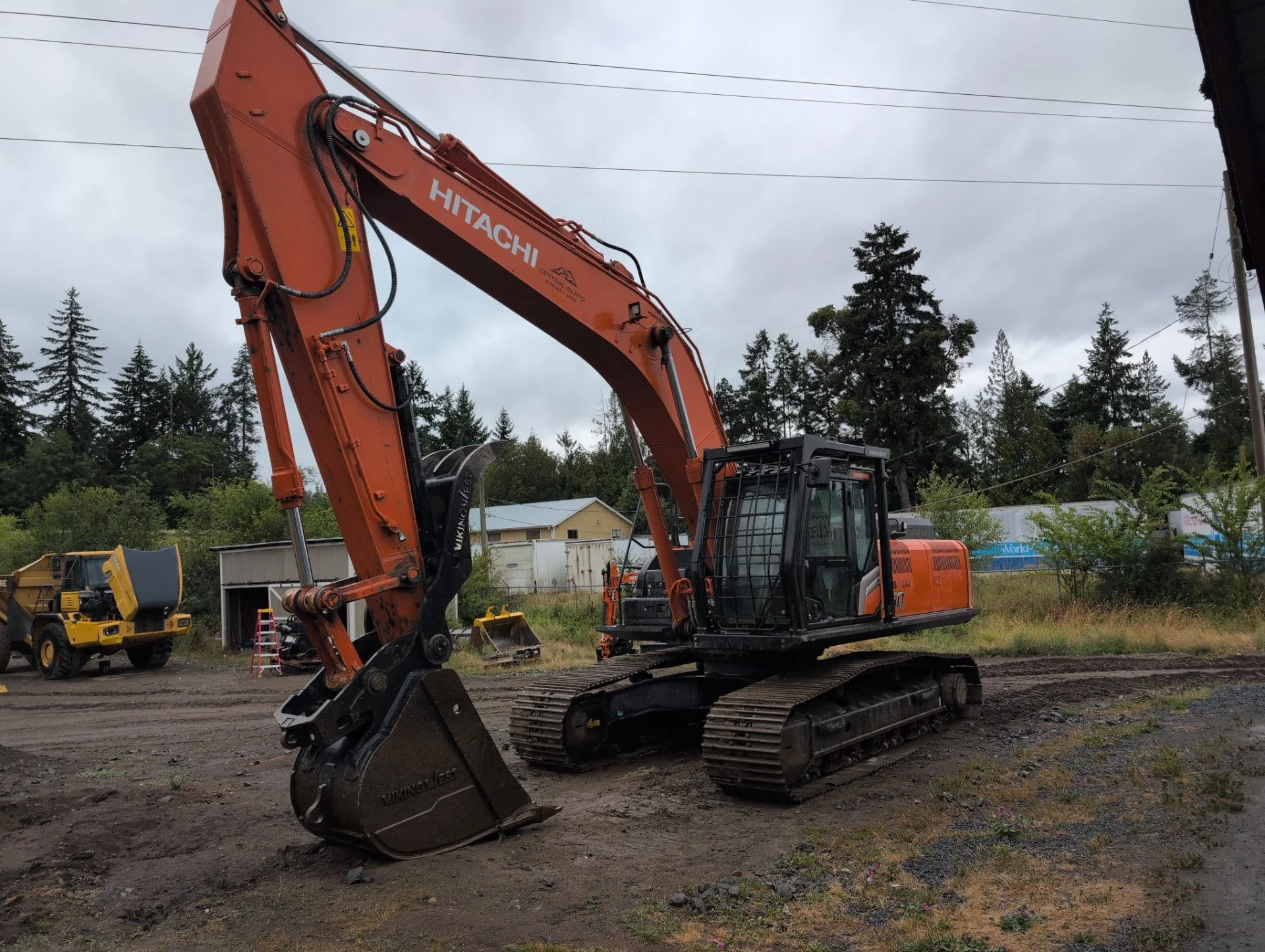 8. 2025 Hitachi ZX350.jpg