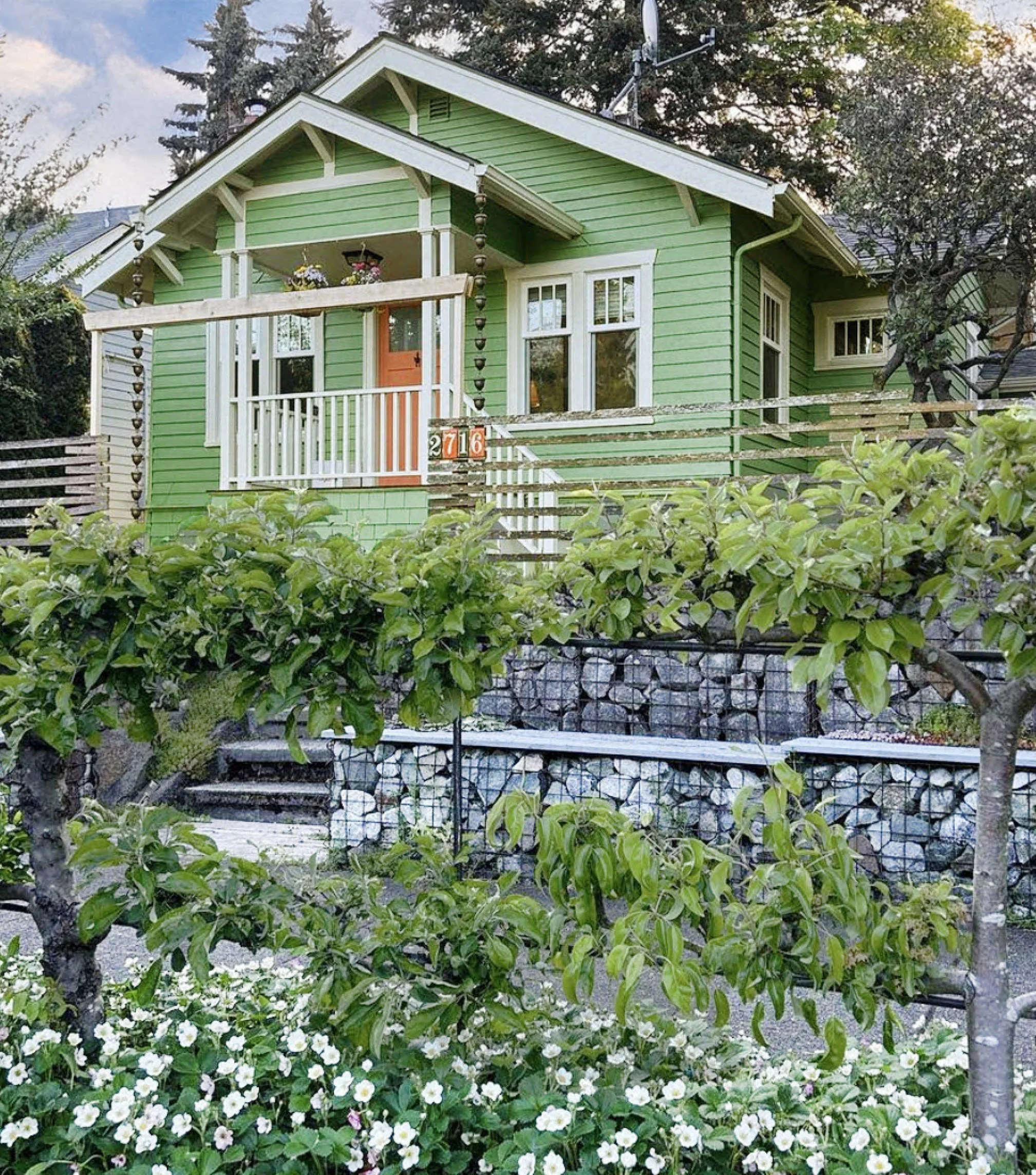 Big Color in West Seattle 