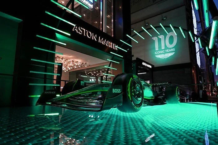 Lighting design and media servers for Aston Martin Q New York opening. Thanks @invisiblenorth for the opportunity to collaborate on this.