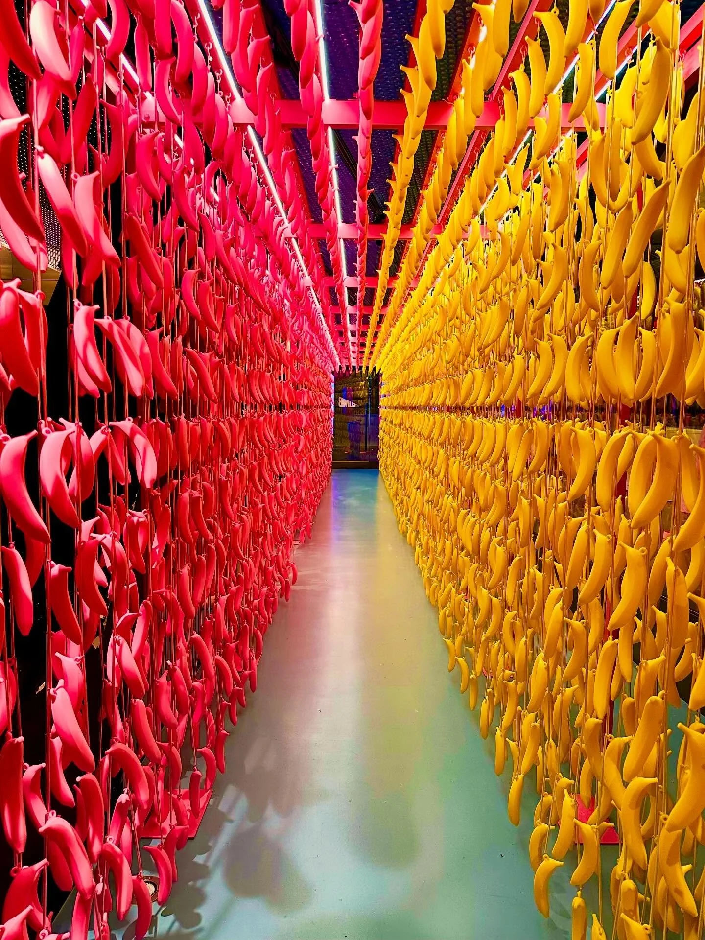 It&rsquo;s bananas! Gearing up for the holidays with another fabulously pink @museumoficecream pop up experience in NYC. 

Lighting director: @mac.mcclary