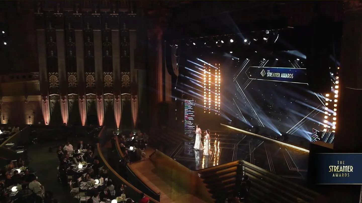 The Streamer Awards

Thank you @realgoodtouring for having us on board.

Lighting design: @will.g.chandler 
Lighting lead technicians: @mac.mcclary @jeremy.lights 

Venue: @thewiltern