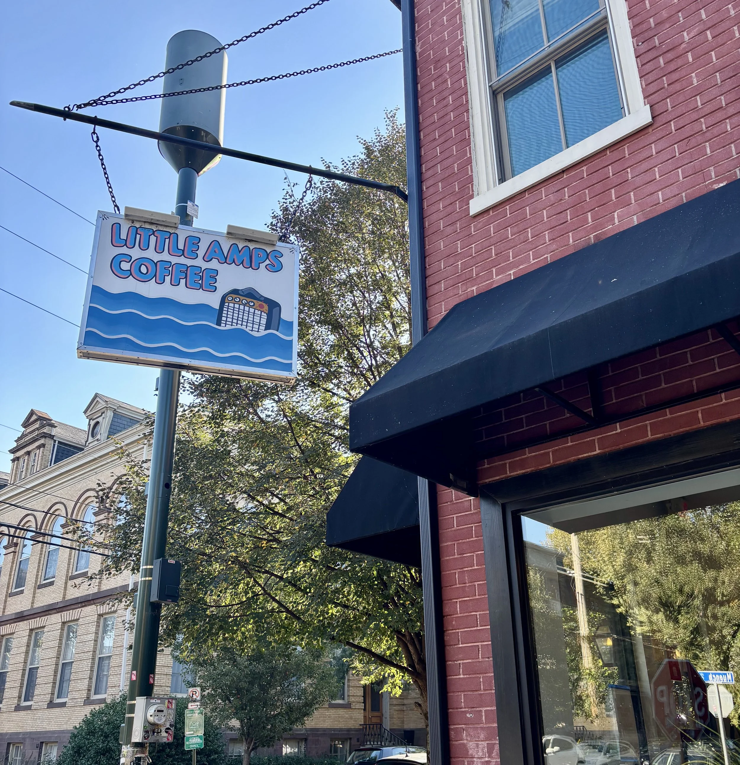 Coffee at Little Amps