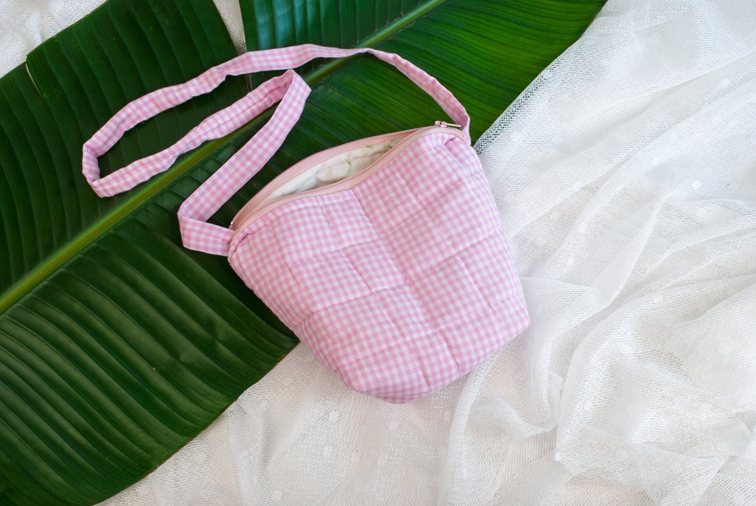 Strawberry Milk Gingham Side bag