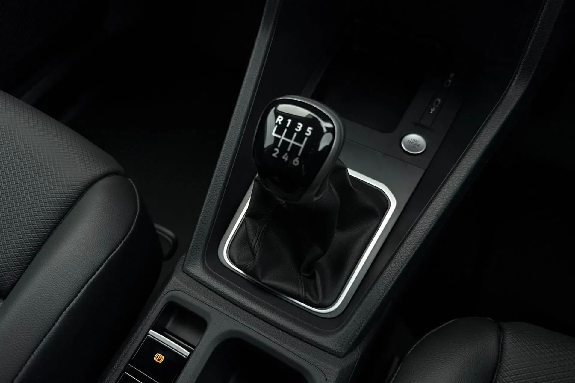 VW Caddy Maxi manual transmission | van for sale | Cornwall