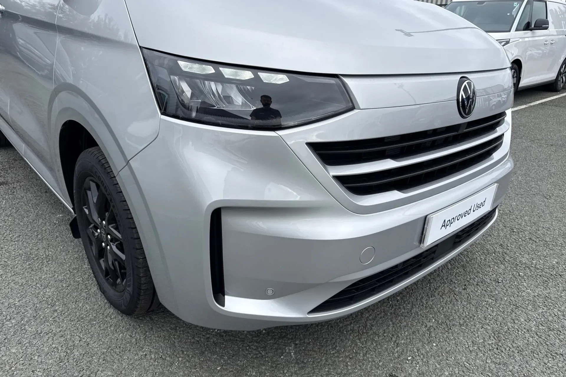 Front angle view of VW Transporter 4MOTION