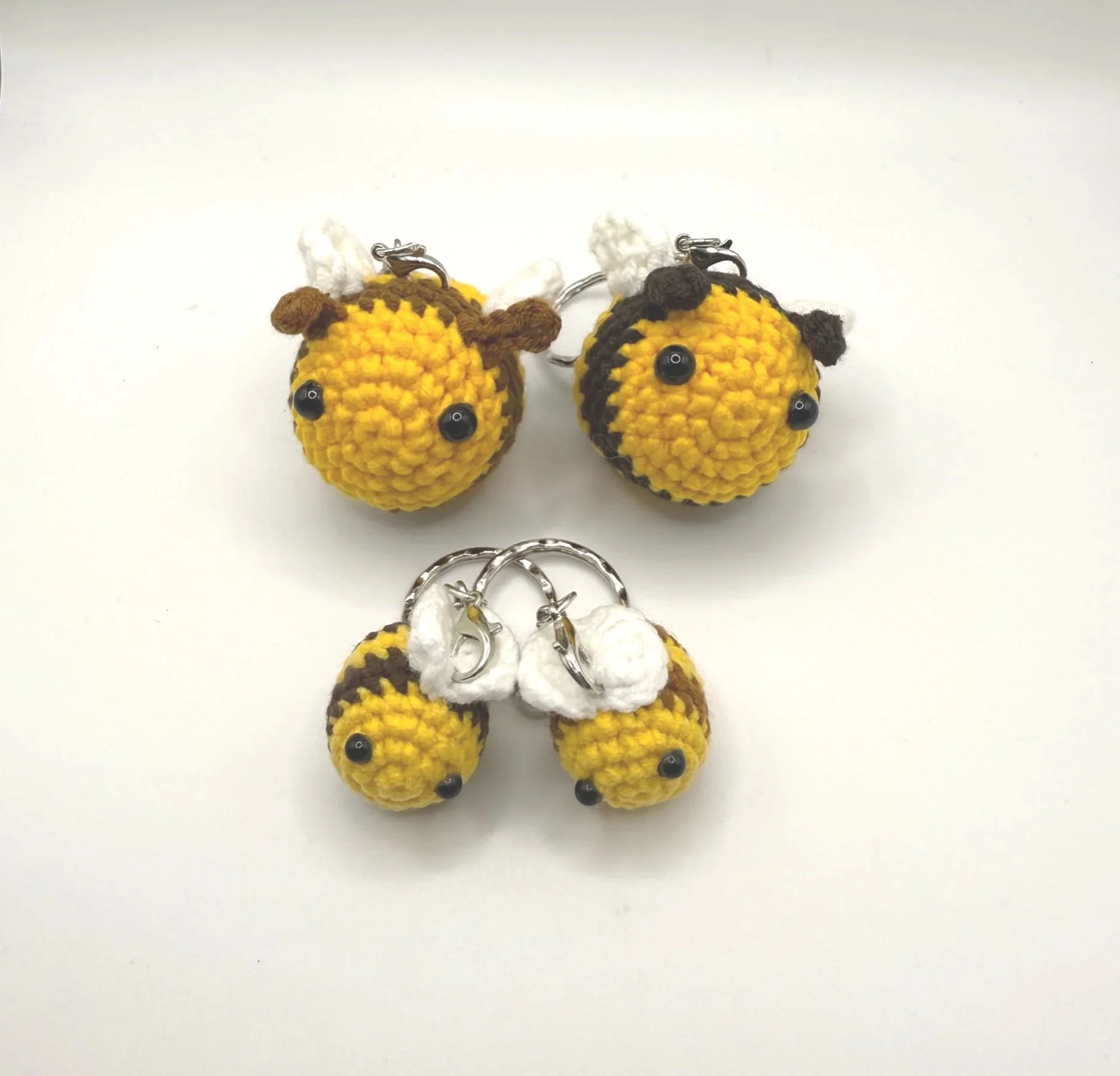 Bee keychain