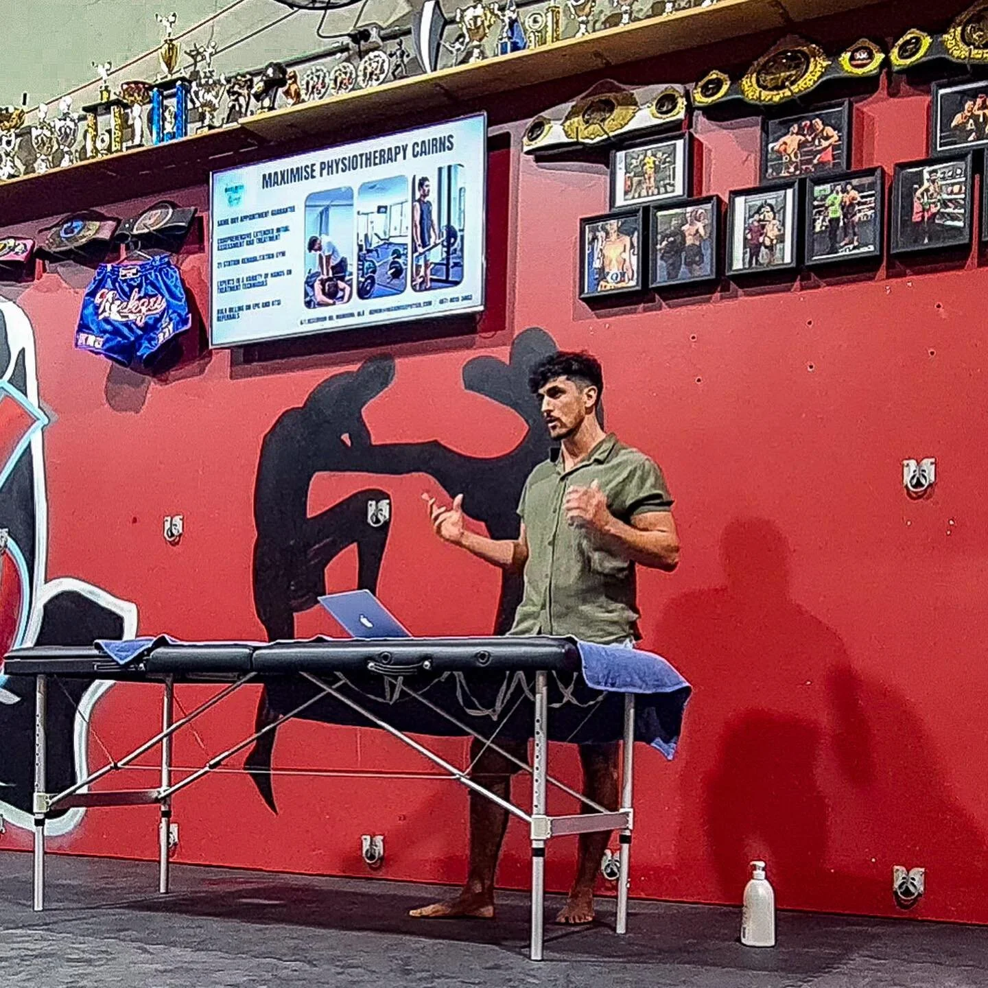 A couple of weeks ago we had the pleasure of running a educational night at @nukzumt on tibial stress syndrome/ shin splints.

Those who attended hopefully learnt a lot and were offered some free assessment on the night!

All Nukzu members are able t