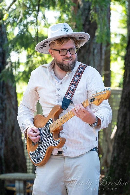 Photo by Mindy Breslin