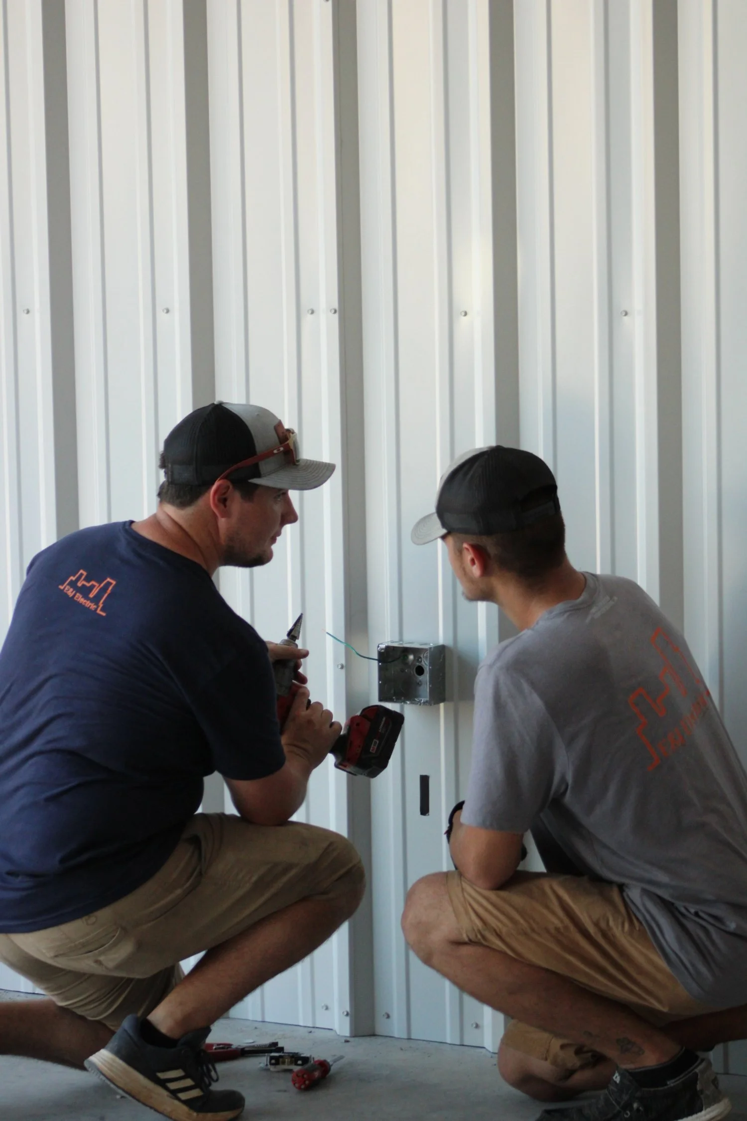 Contact 1 — E&J Electric