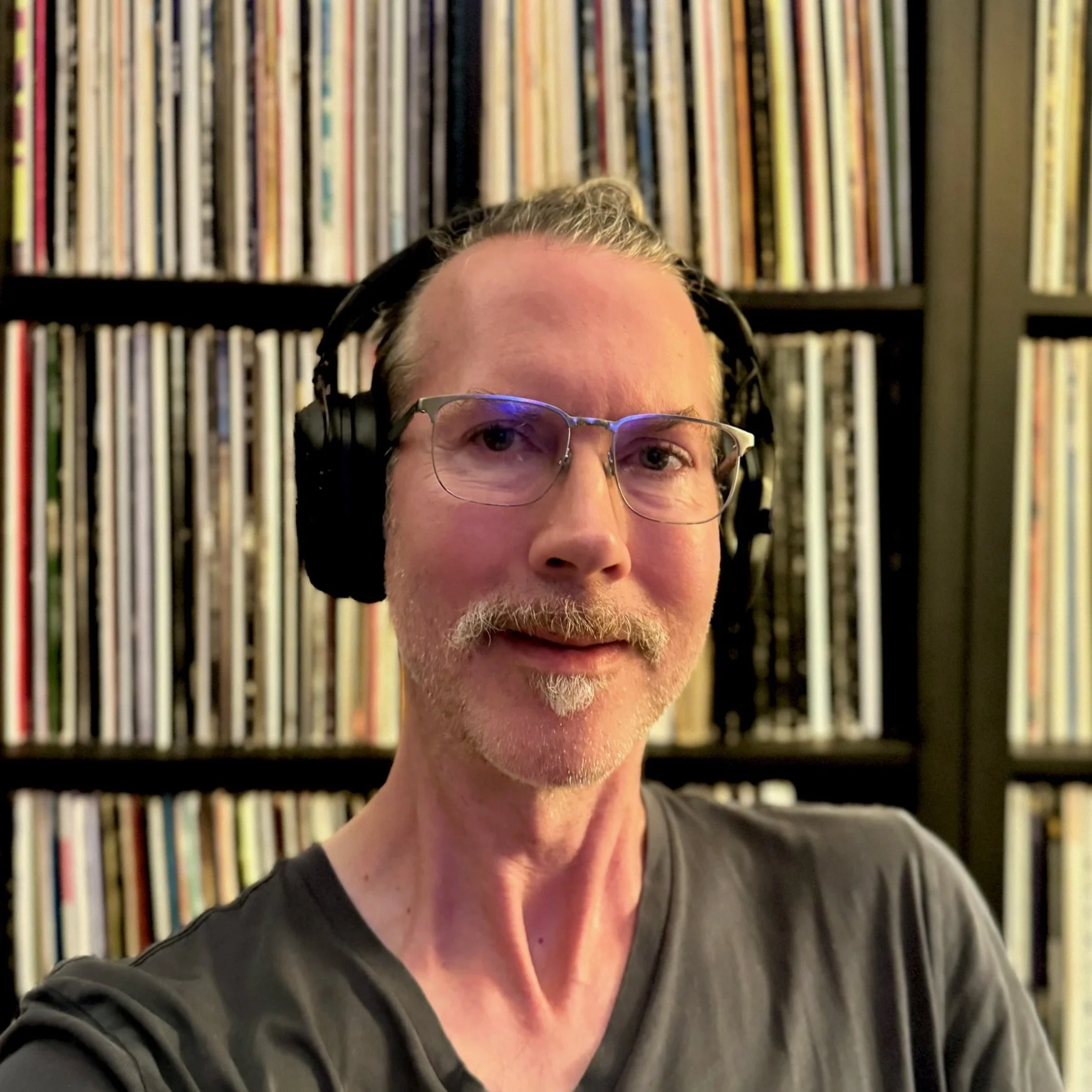 Guest Selector Series Ft. Mark Warren