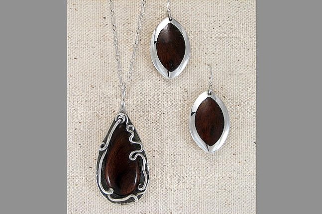 Sterling Silver, AZ Desert Ironwood Pendant and Earring Set
