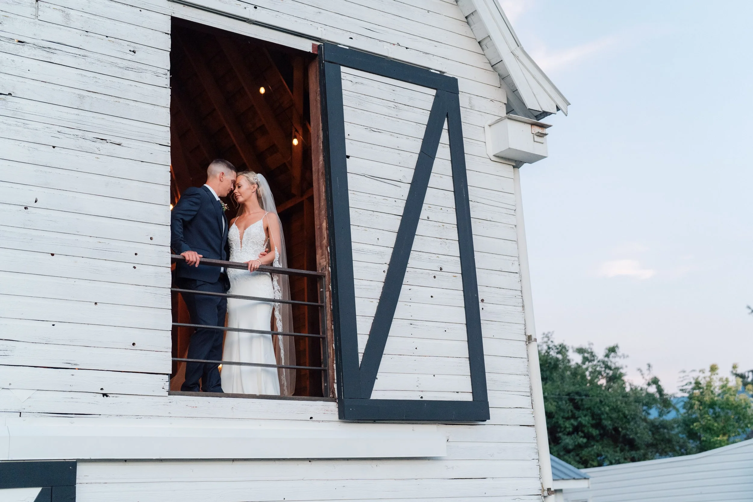 KD Wedding LowRes-1112.jpg