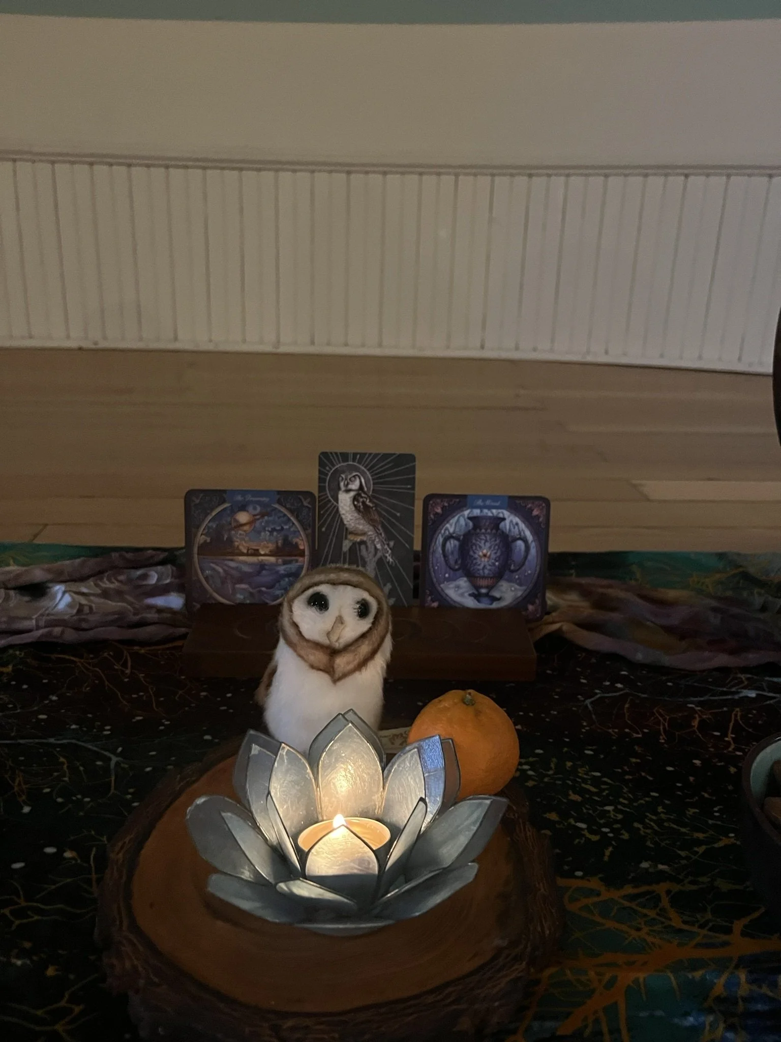 Jan 5 EmbdTarot_Altar owl.jpg (Copy)