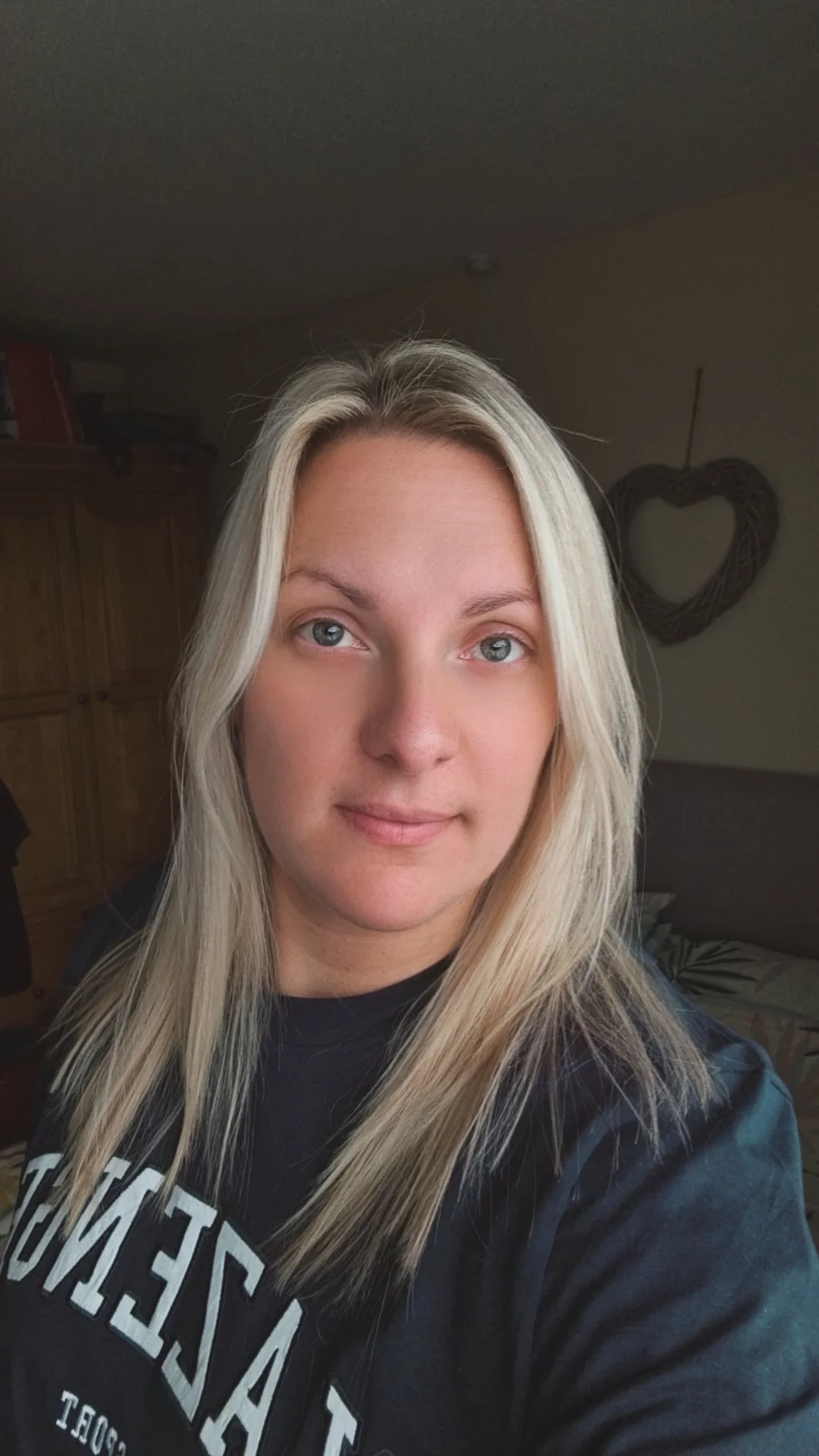 Placeholder image showing circle with simple head and shoulders line drawing