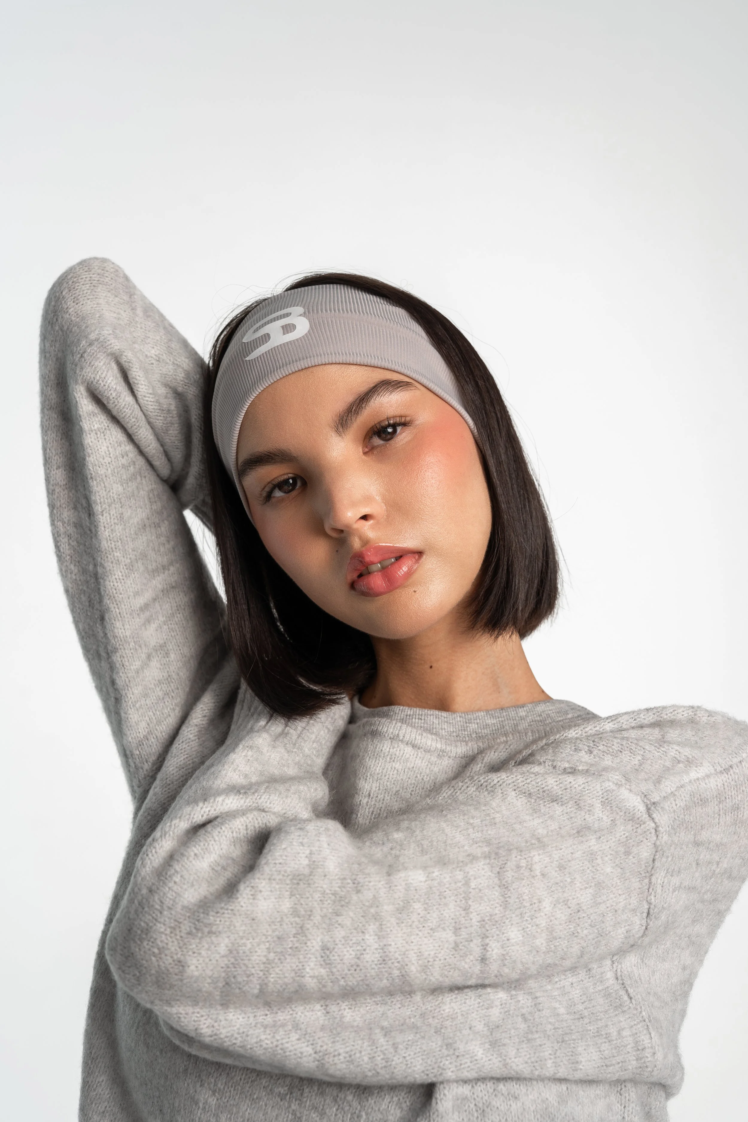 20260515_Swiitch_eComm_WSS_Headband_0438 copy.jpg